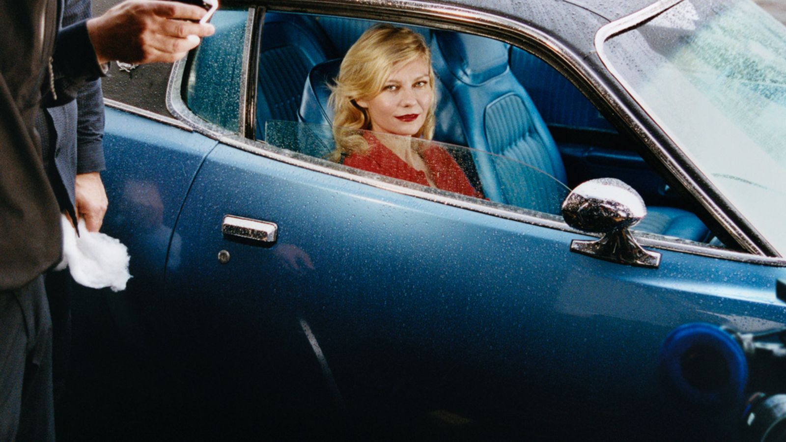 Featuring photographies of celebrities captured by Tyrone Lebon in collaboration with Director of Photography André Chemetoff for W MAGAZINE’s 2026 BEST PERFORMANCE ISSUE