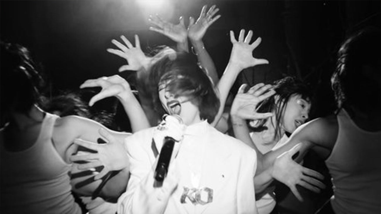 Karen O & Danger Mouse “Woman”