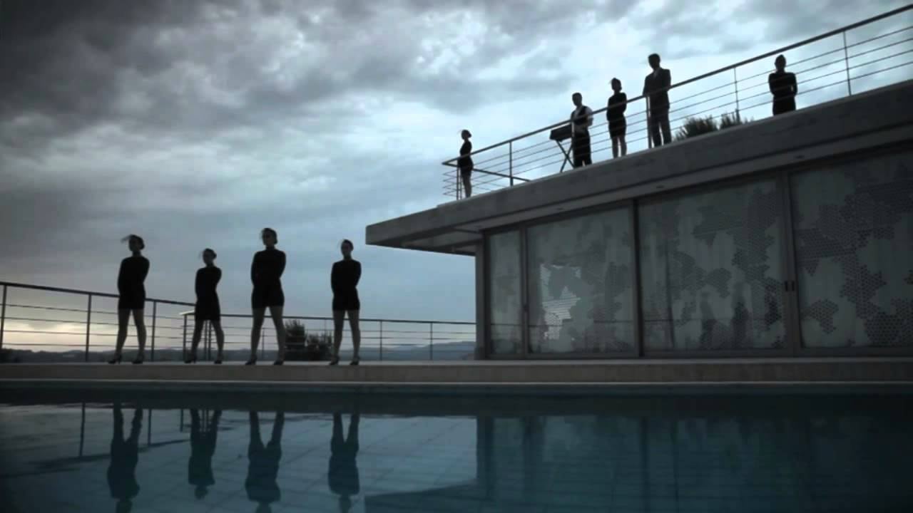 Hurts “Wonderful Life”