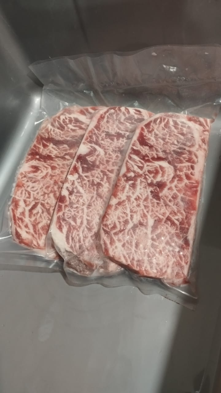 Striploin Fat Meltique Steak (200gr)