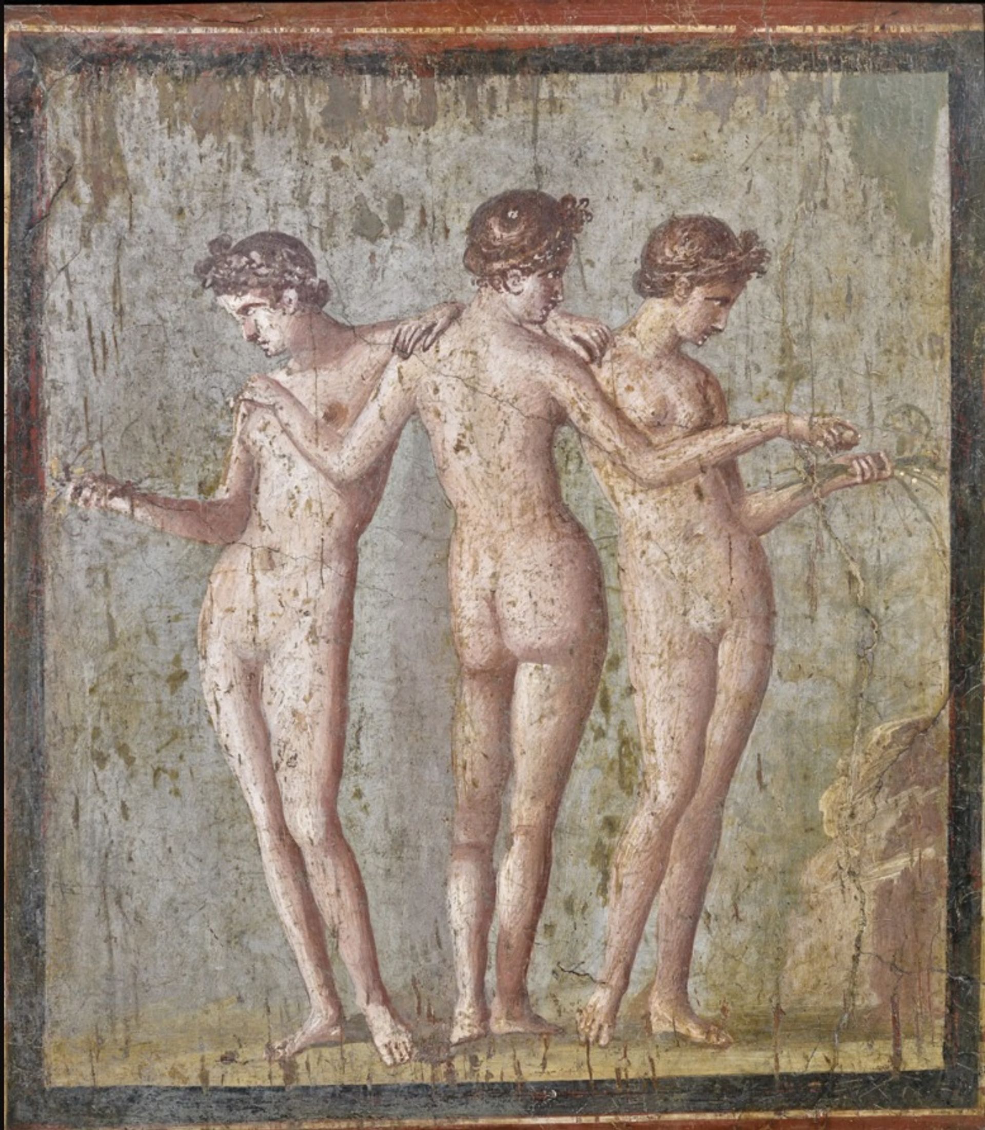 בין ציורי הקיר הפומפיאניים, היוצאים מקמרונות המוזיאון של נאפולי לתערוכה חדשה בבולוניה, נמצא התיאור האנדרוגיני הזה של שלושת החסדים, נושא ששימש מאוחר יותר את בוטיצ'לי ורפאל

MANN; באדיבות ה-Museo Archeologico di Bologna