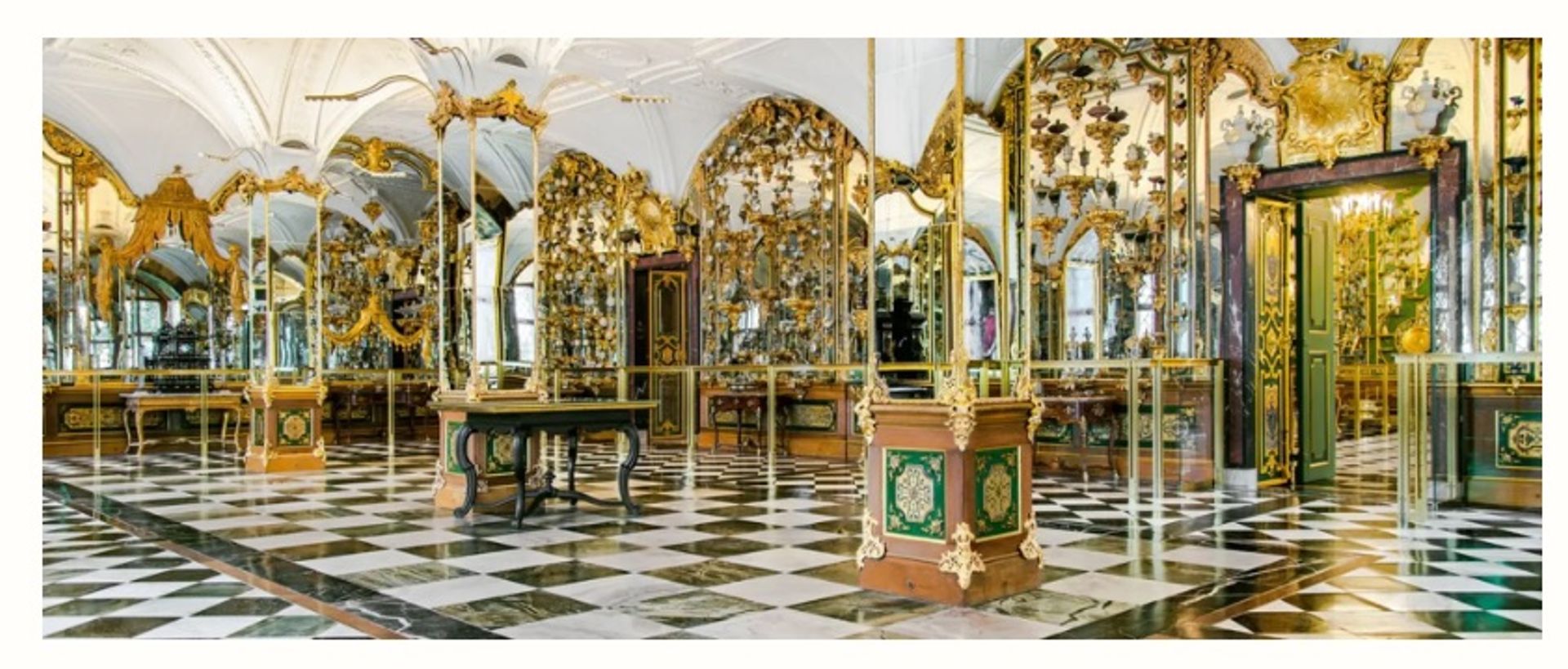 מוזיאון הכספת הירוקה בדרזדן נשדד על ידי גנבים בשנת 2019

באדיבות SKD