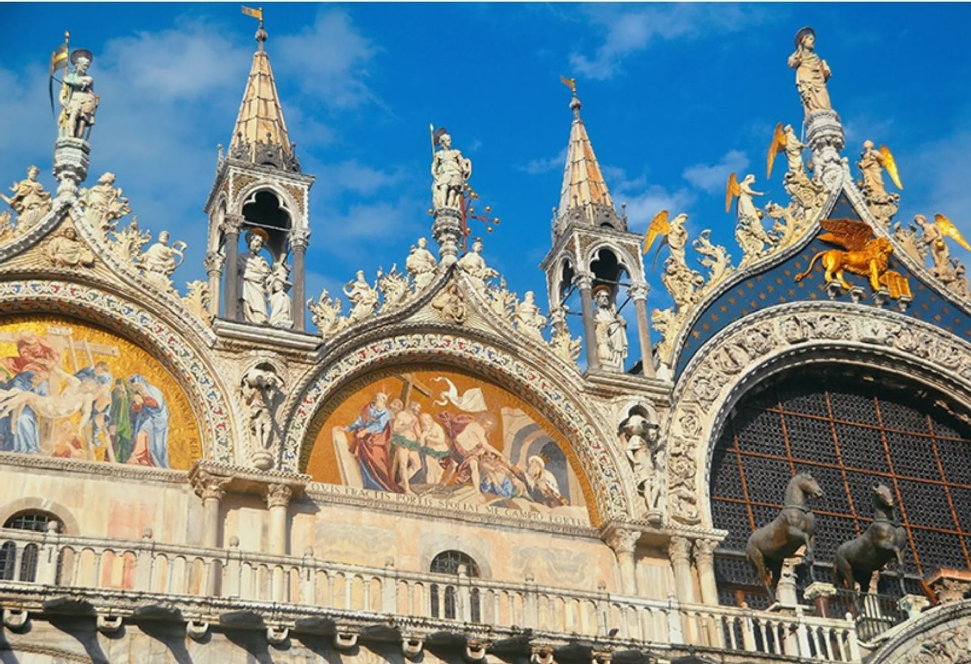 בזיליקת סן מרקו בוונציה 

© ויקטור הוא