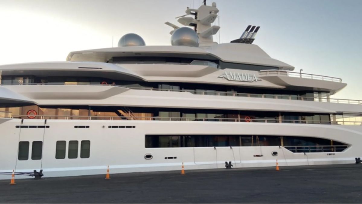יאכטת ​​Amadea נתפסה בפיג'י בחודש מאי לבקשת משרד המשפטים האמריקאי

באדיבות משרד המשפטים האמריקאי