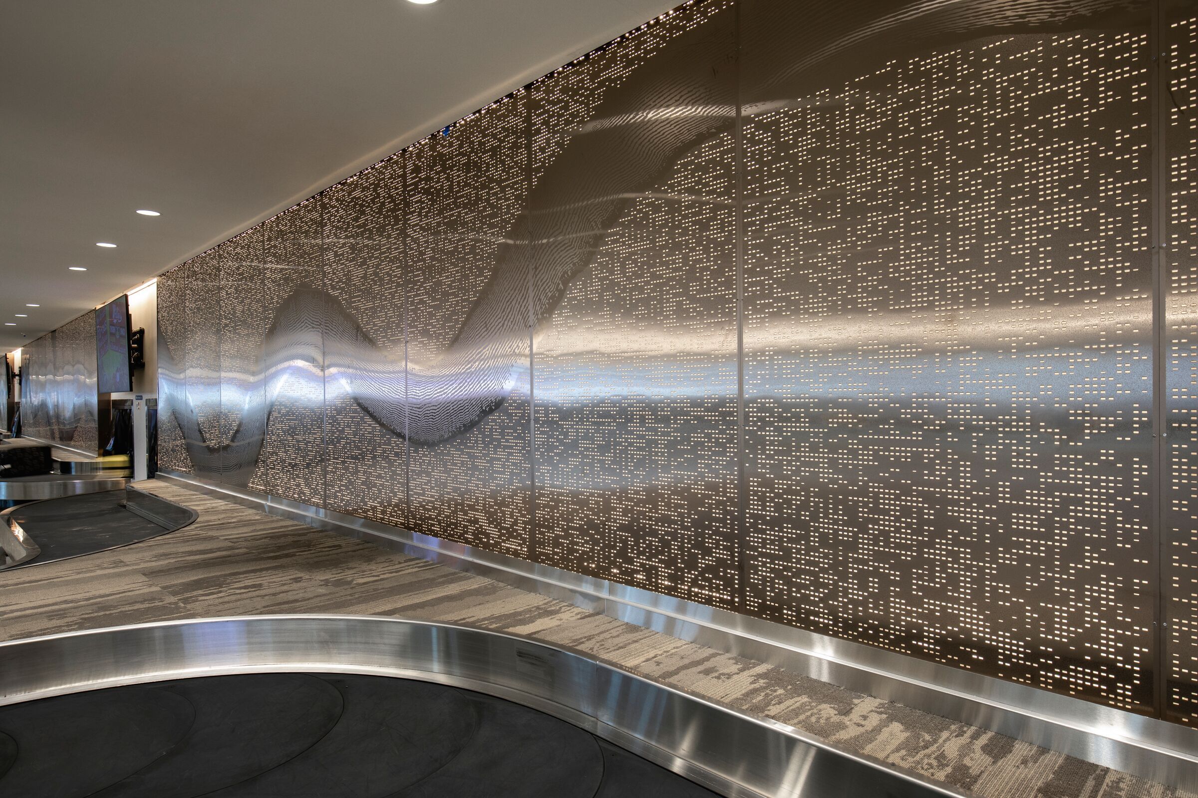 Forms+Surfaces: Louis Armstrong New Orleans International Airport