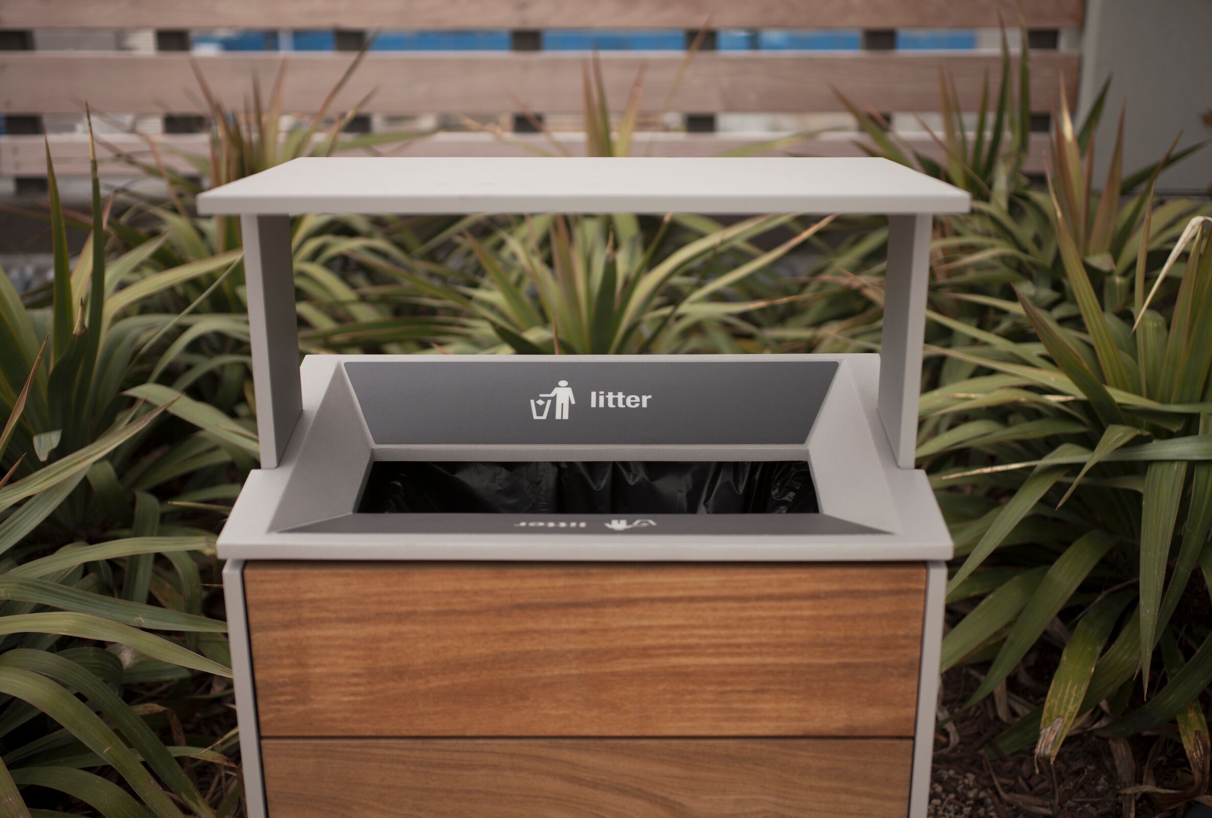 Apex Litter & Recycling Receptacle