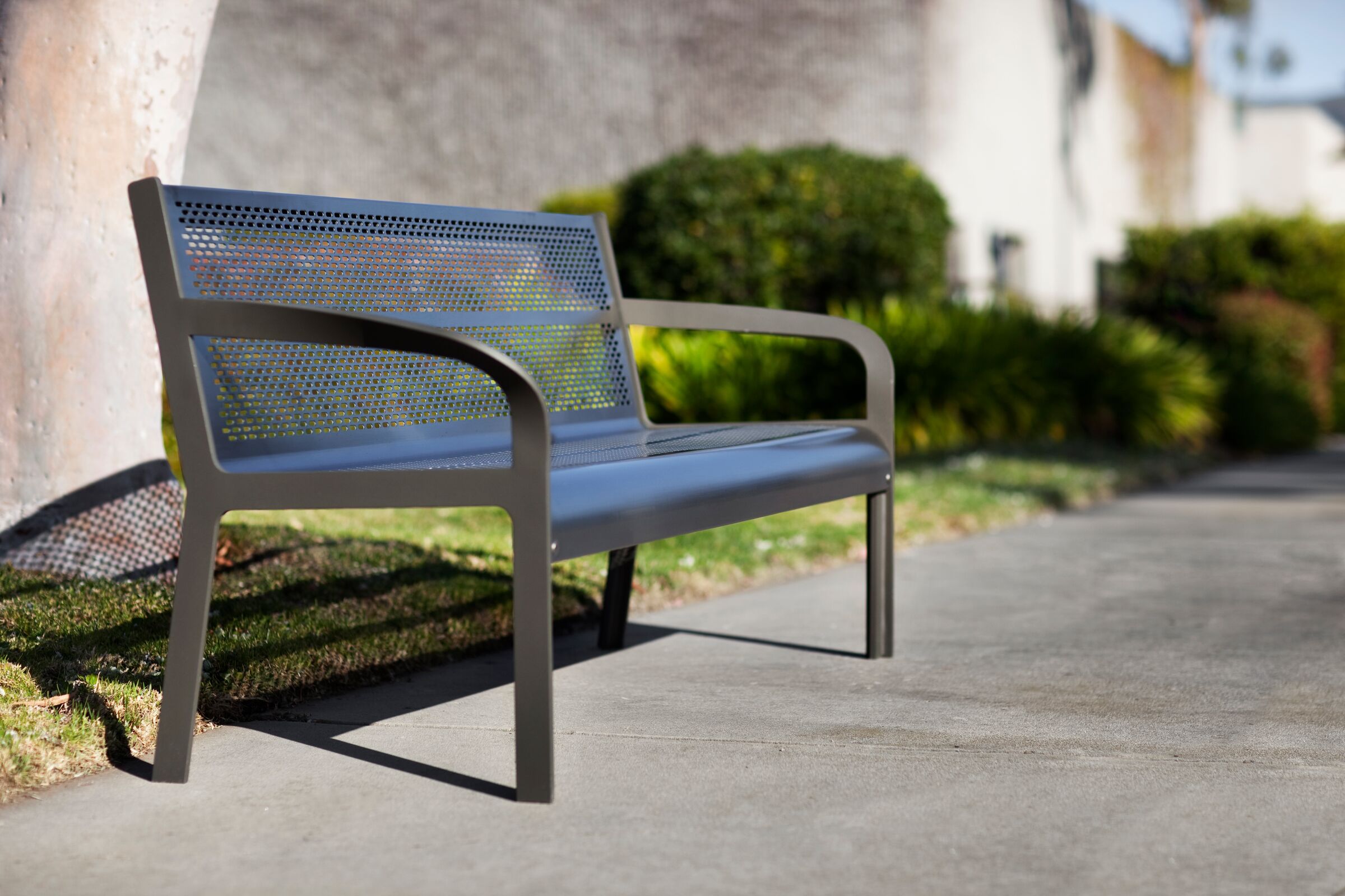 Forms+Surfaces Ratio Bench