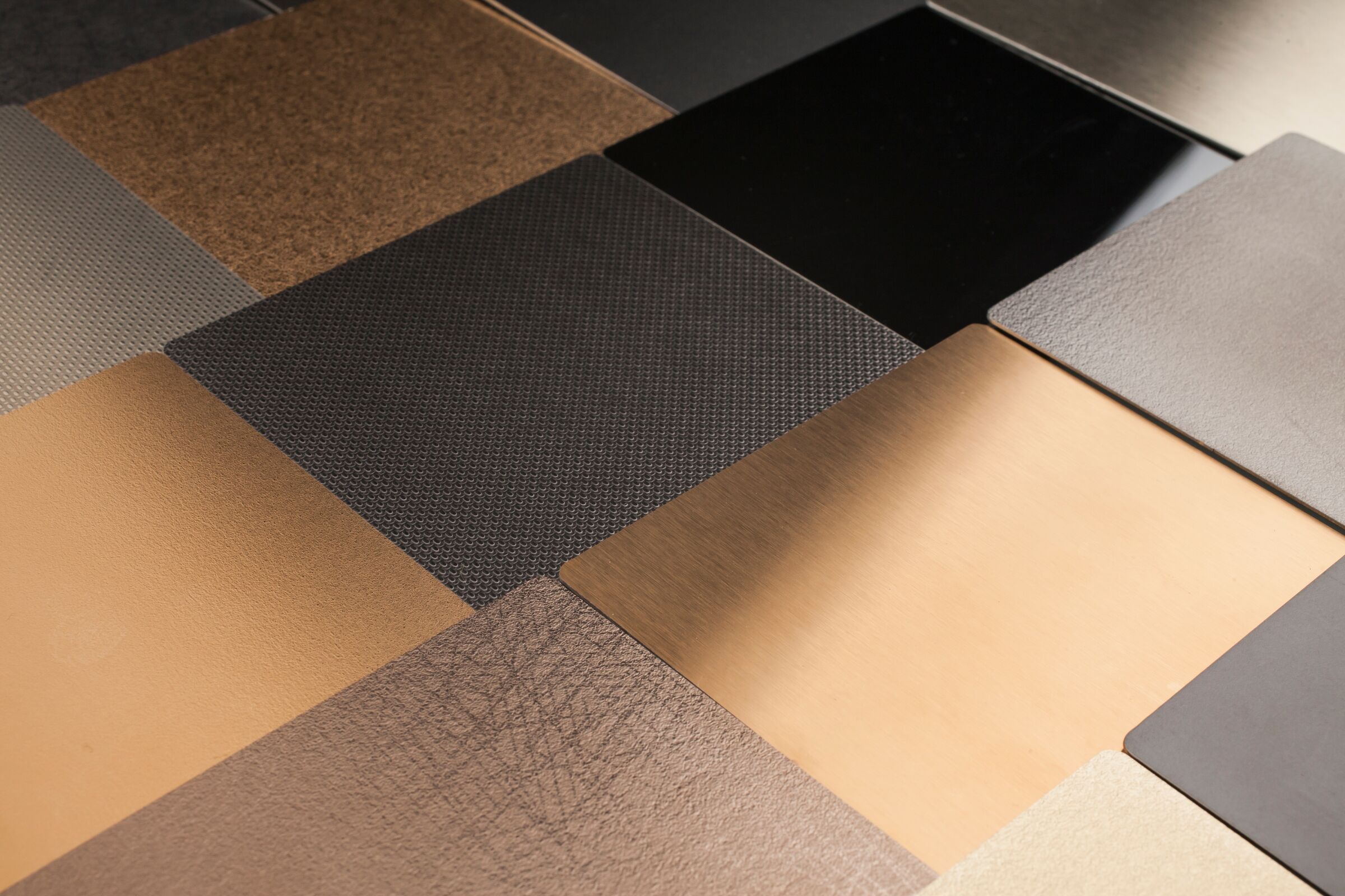 Forms+Surfaces Fused Metal