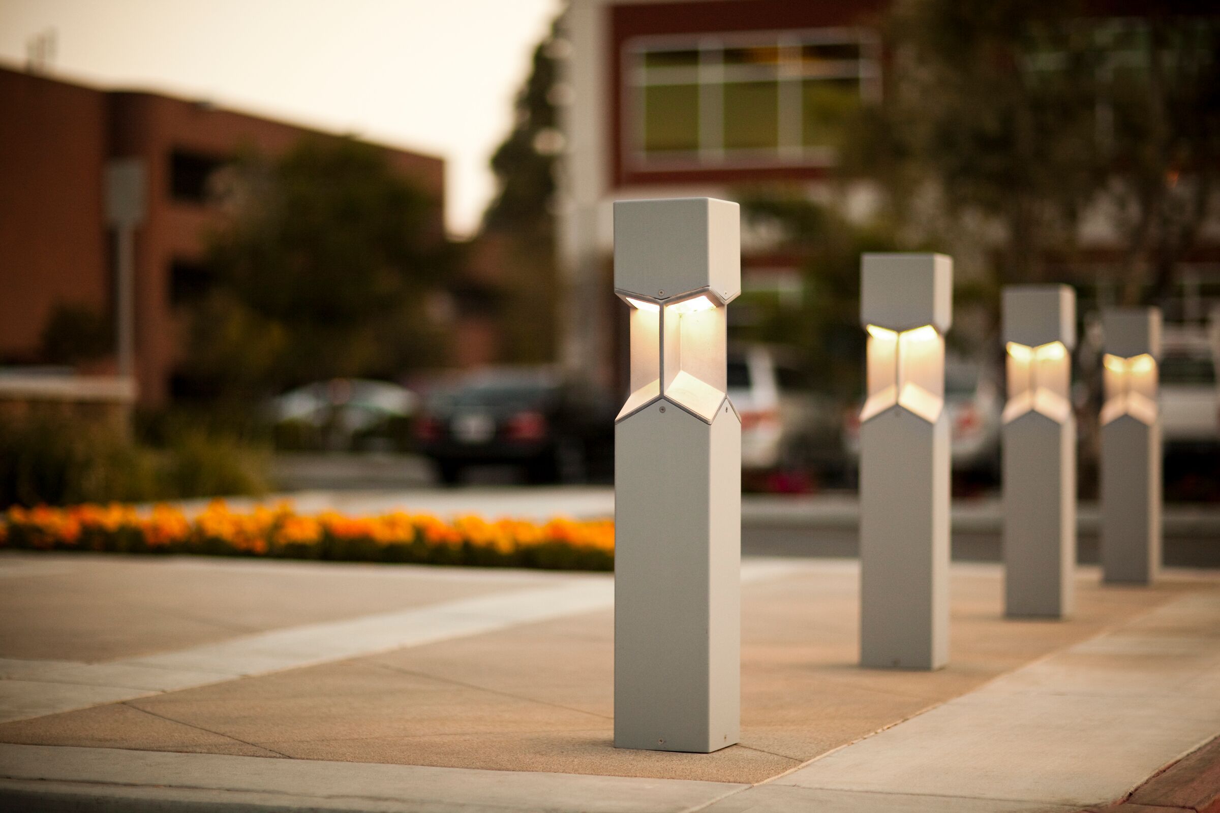 Knight Bollard