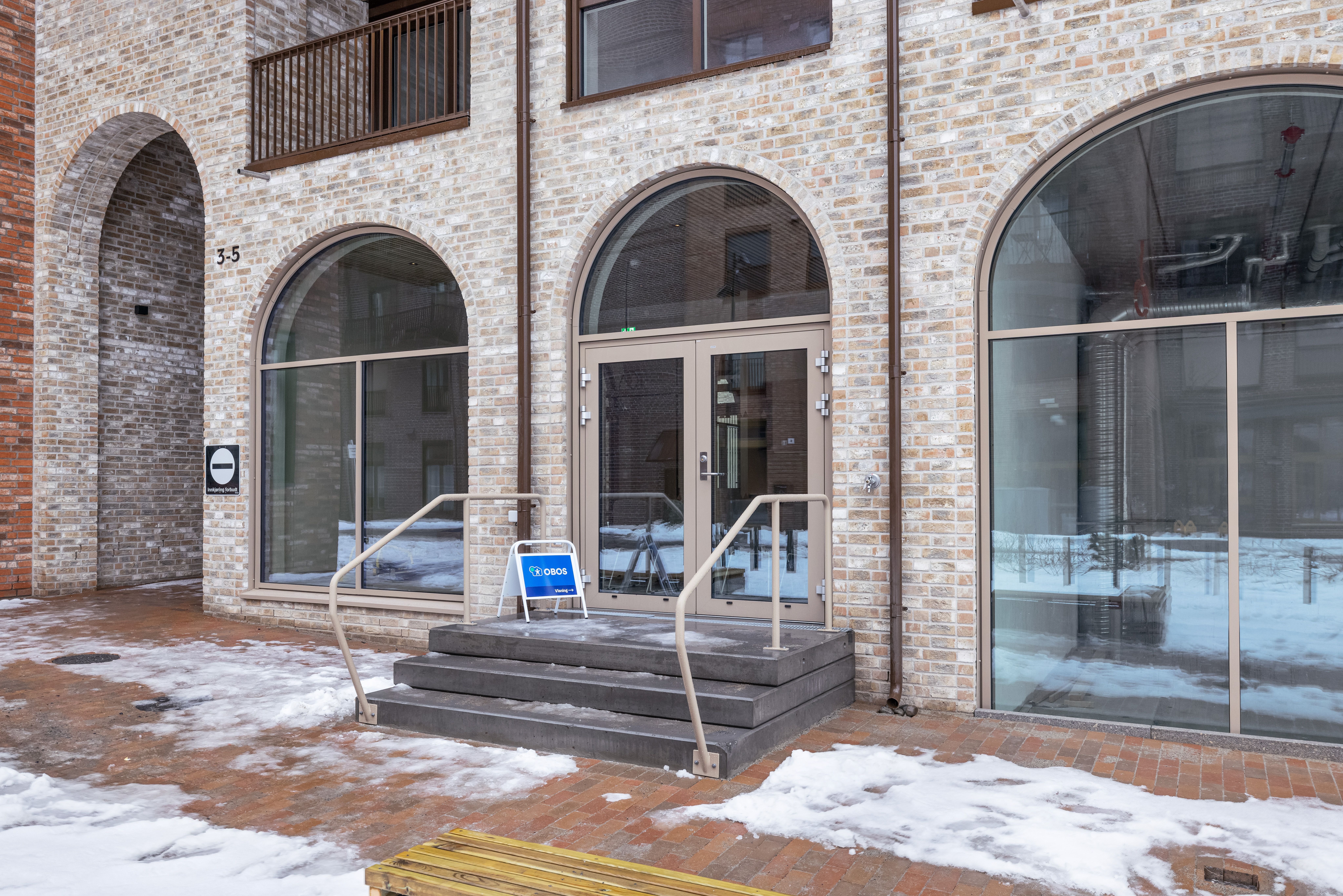 Inngangsparti til felleslokale på Nansenløkka