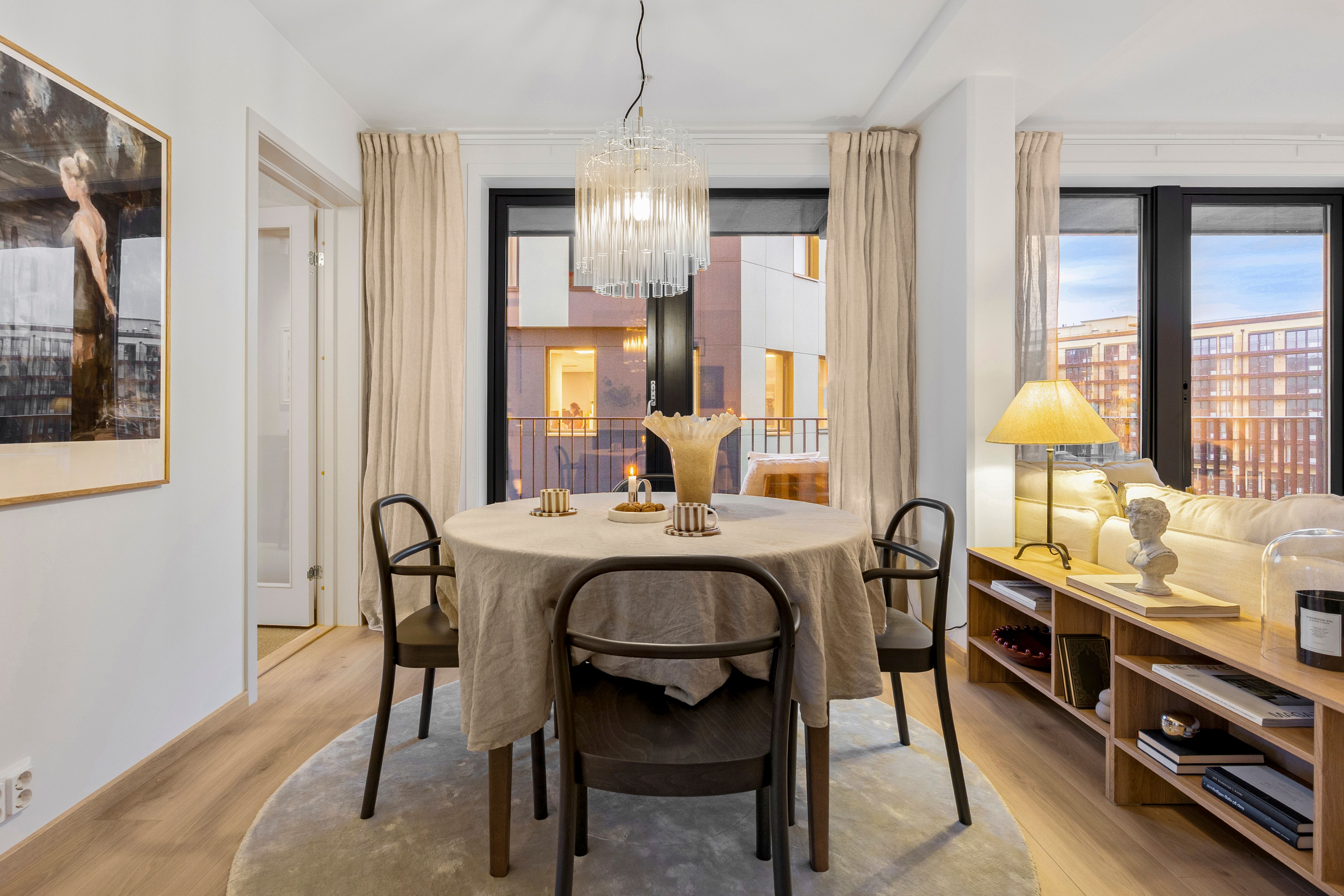 Spisestue med plass til fire