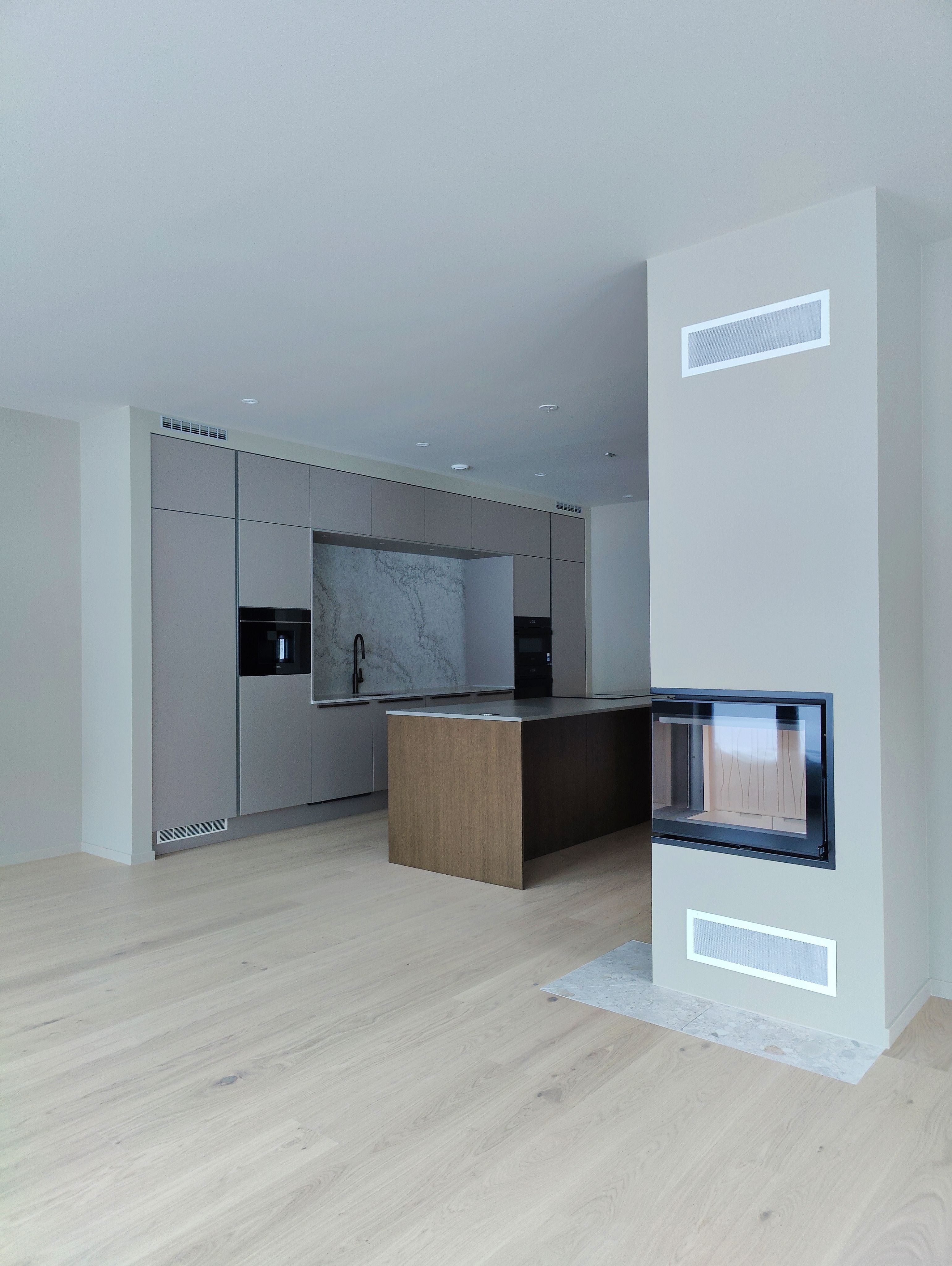 Kjøkken i tomannsbolig bygget av OBOS Block Watne Eneboliger på Østensjø, Oslo