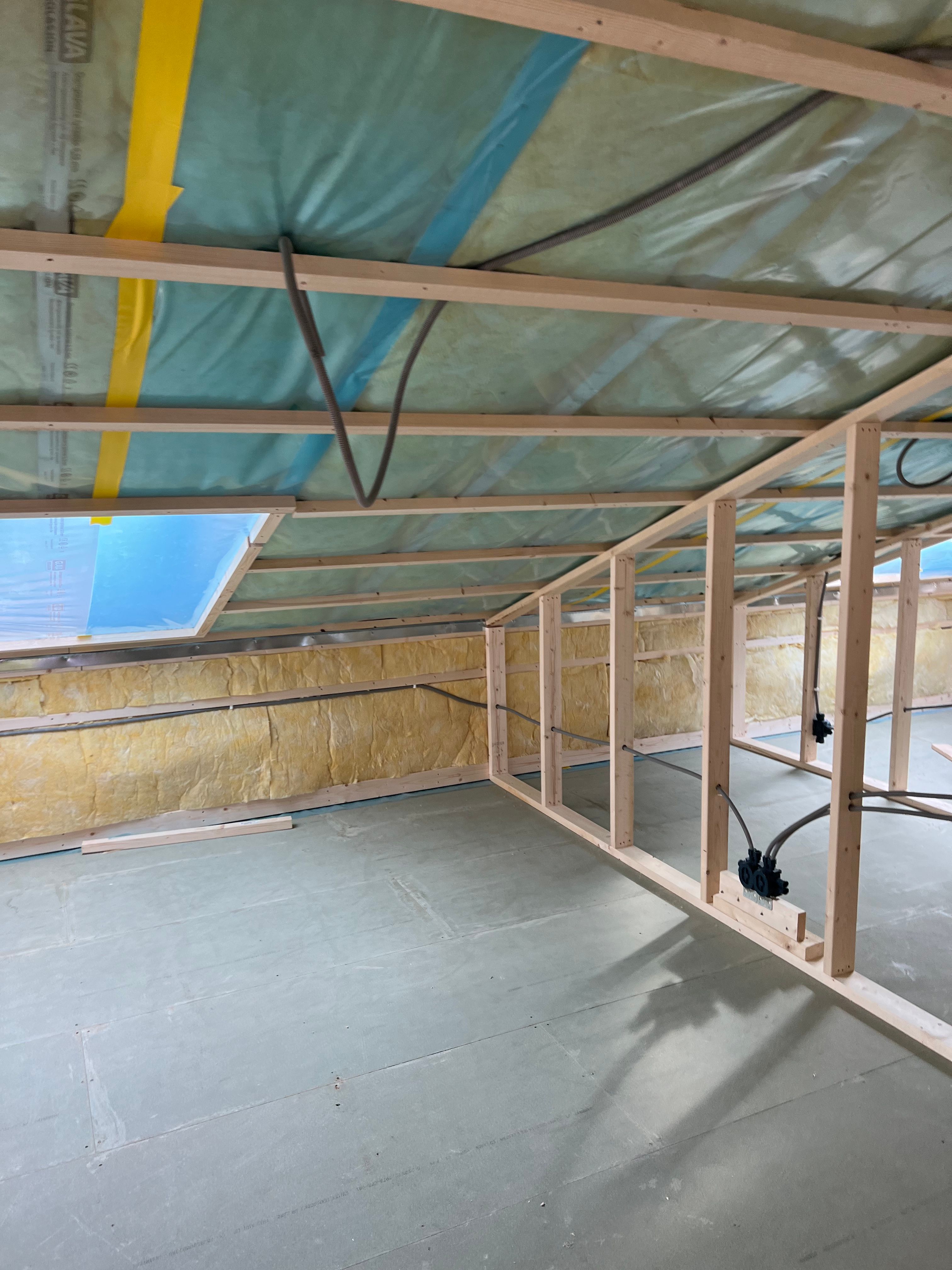 Foto av enebolig under bygging, innvendig, av OBOS Block Watne Eneboliger, i Manstad, Fredrikstad