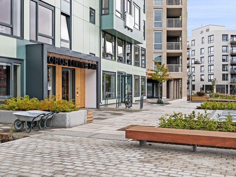 bilde av fasade og inngangsparti i obos living lab
