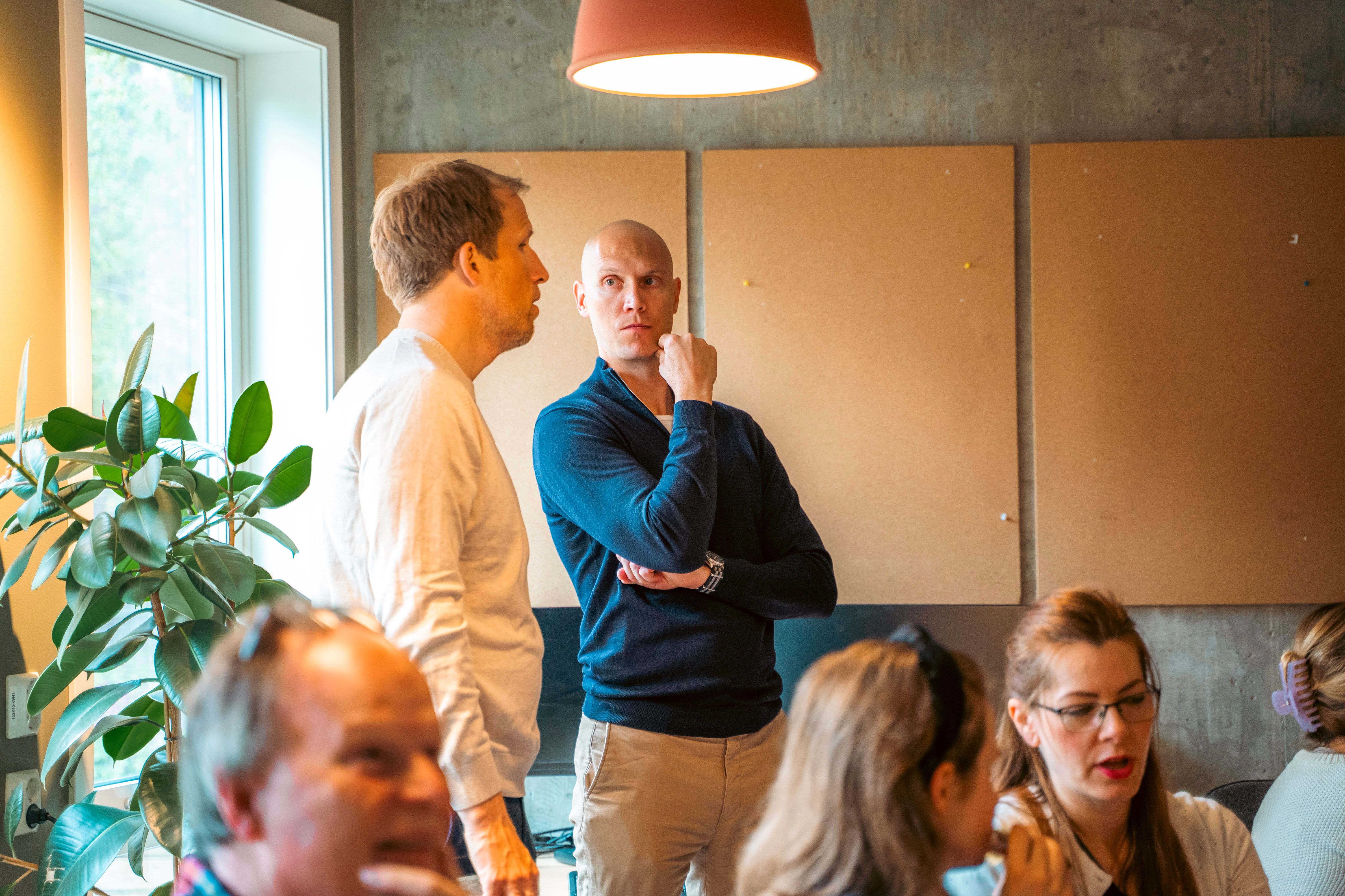 Det skjer noe veldig fint når folk med samme interesser og lidenskap møtes. Foto: Filip Agnoihotri