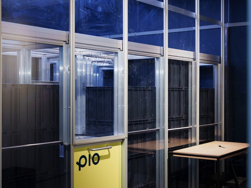 bilde av pio – created by autostore sin rigg i kjelleren hos obos living lab