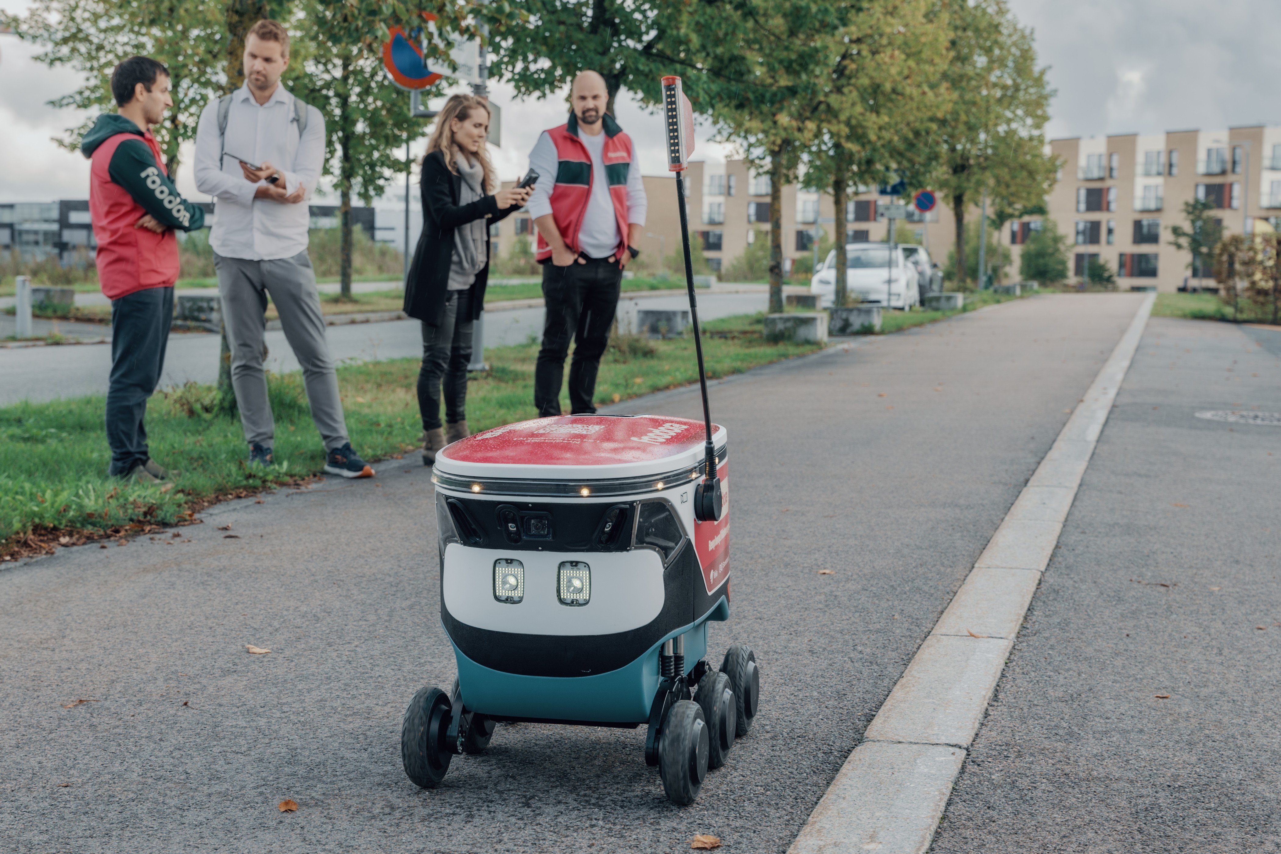 robot i gatene på Fornebu
