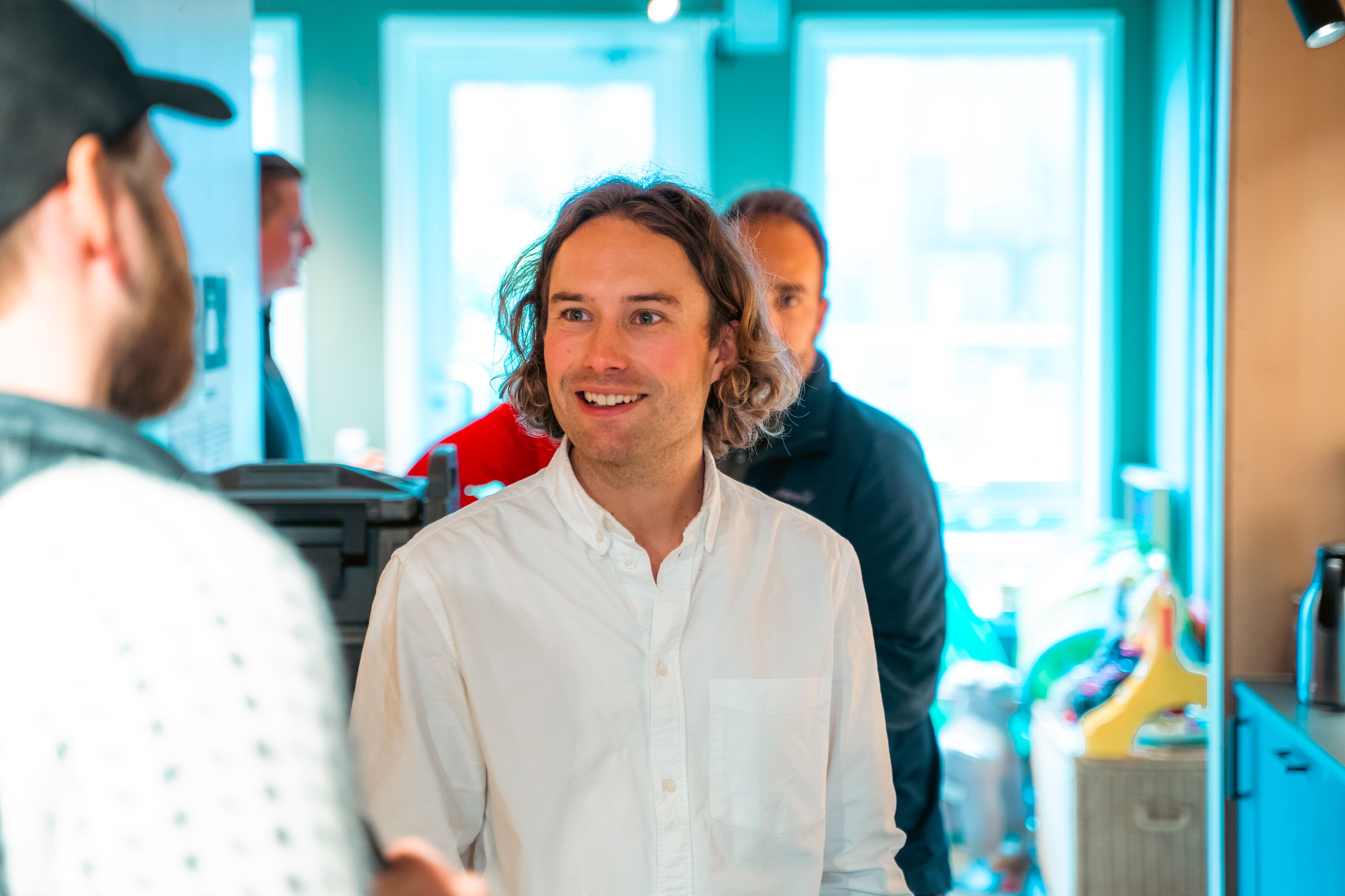 Vårt nyeste tilskudd i teamet og prosjektleder for Oslovinduet, Mons, presenterte scope og hva vi ønsker å forske på. Foto: Filip Agnoihotri