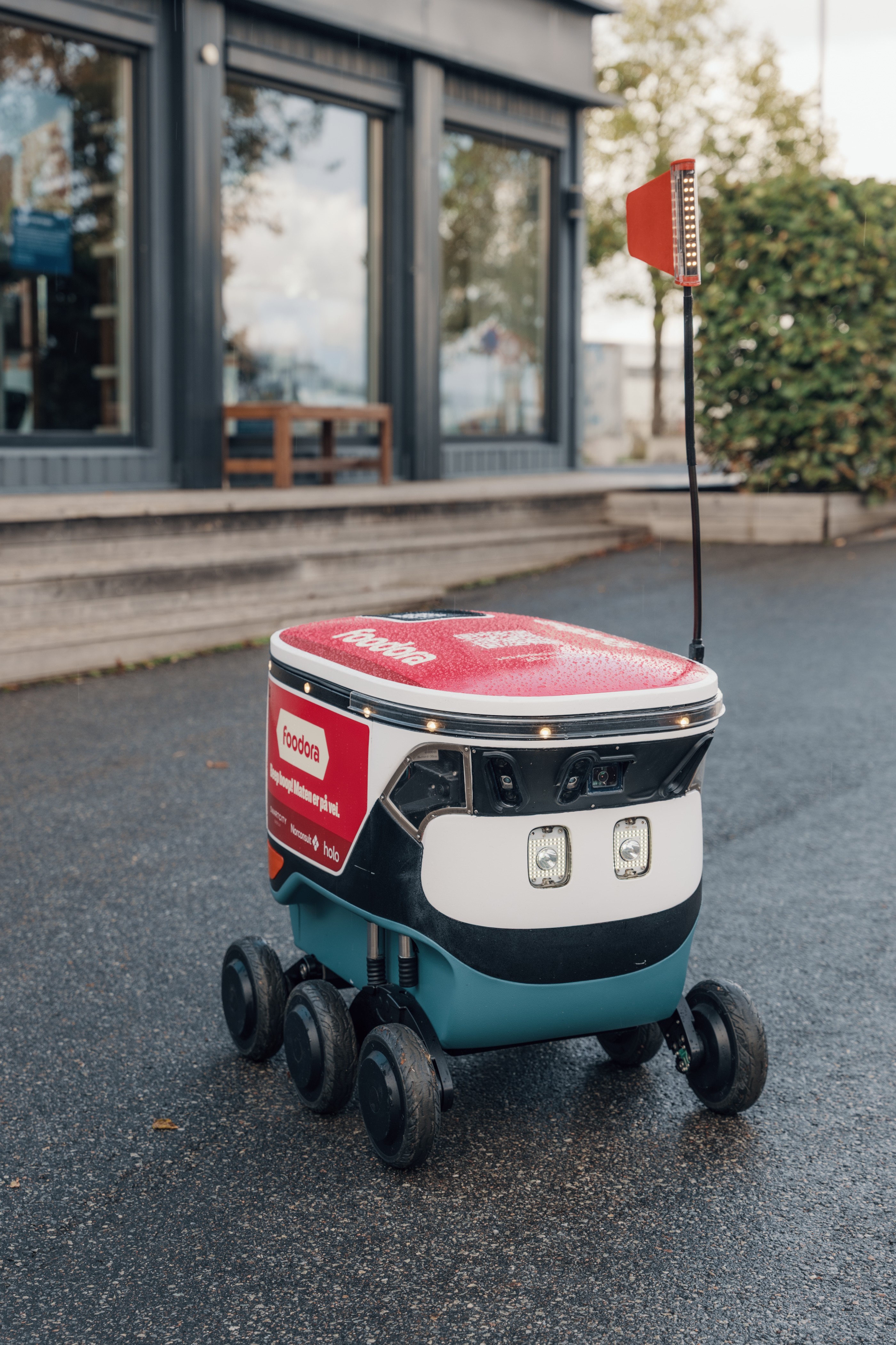 robot på vei med levering