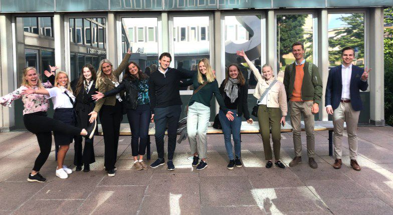 OBOS har hver sommer en traineeordning med studenter fra ulike studieretninger. Her er kullet fra 2019.