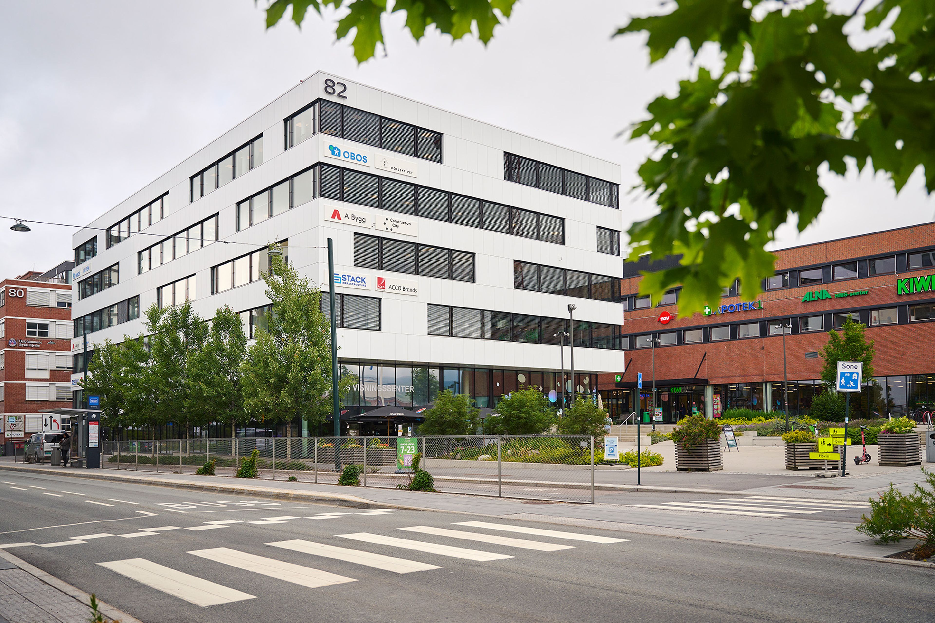 Foto av fasaden til Ulvenveien 82.