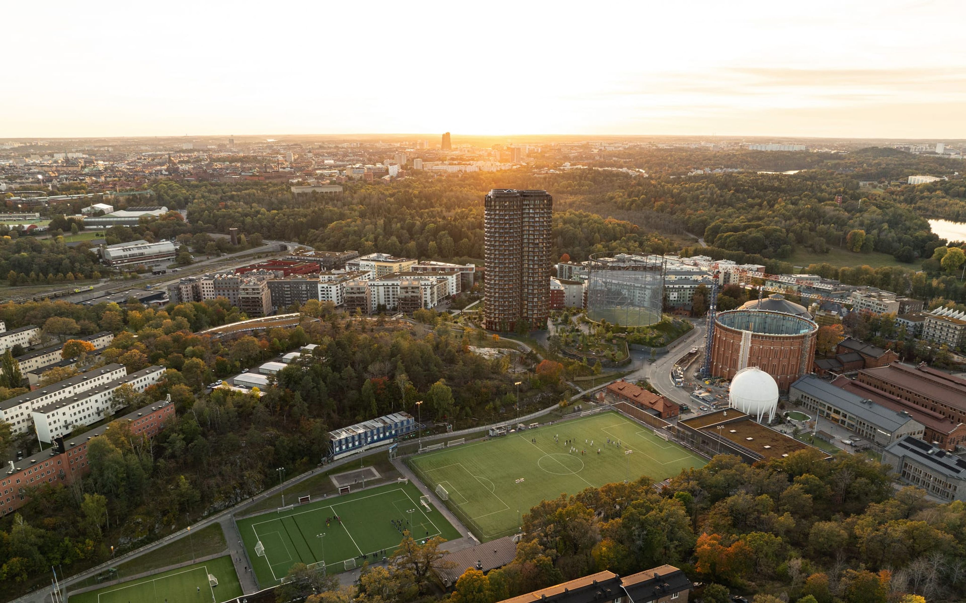 Stadsljus reser sig som ett nytt landmärke i Norra Djurgårdsstaden