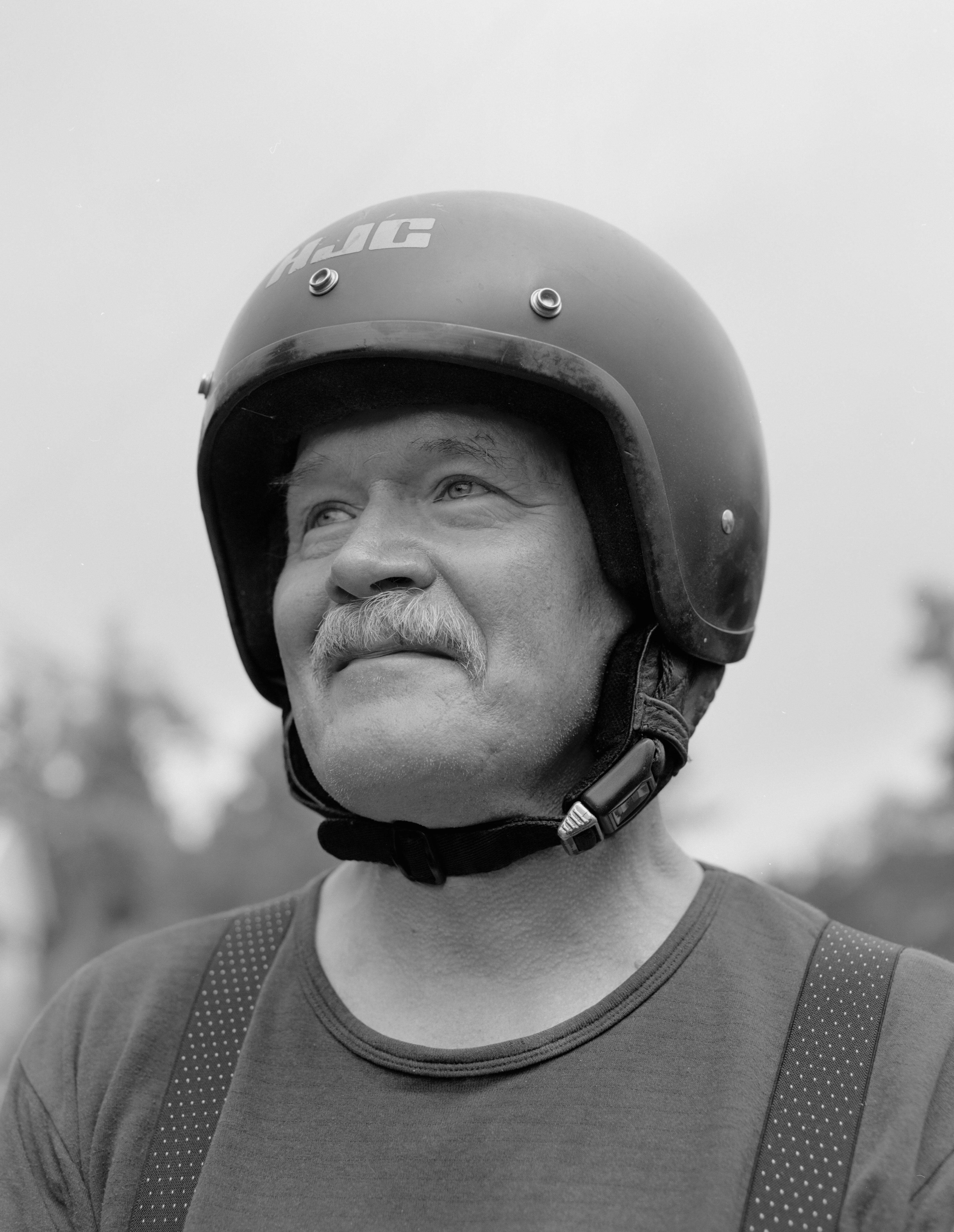 Bilde av Thormod med hjelm.