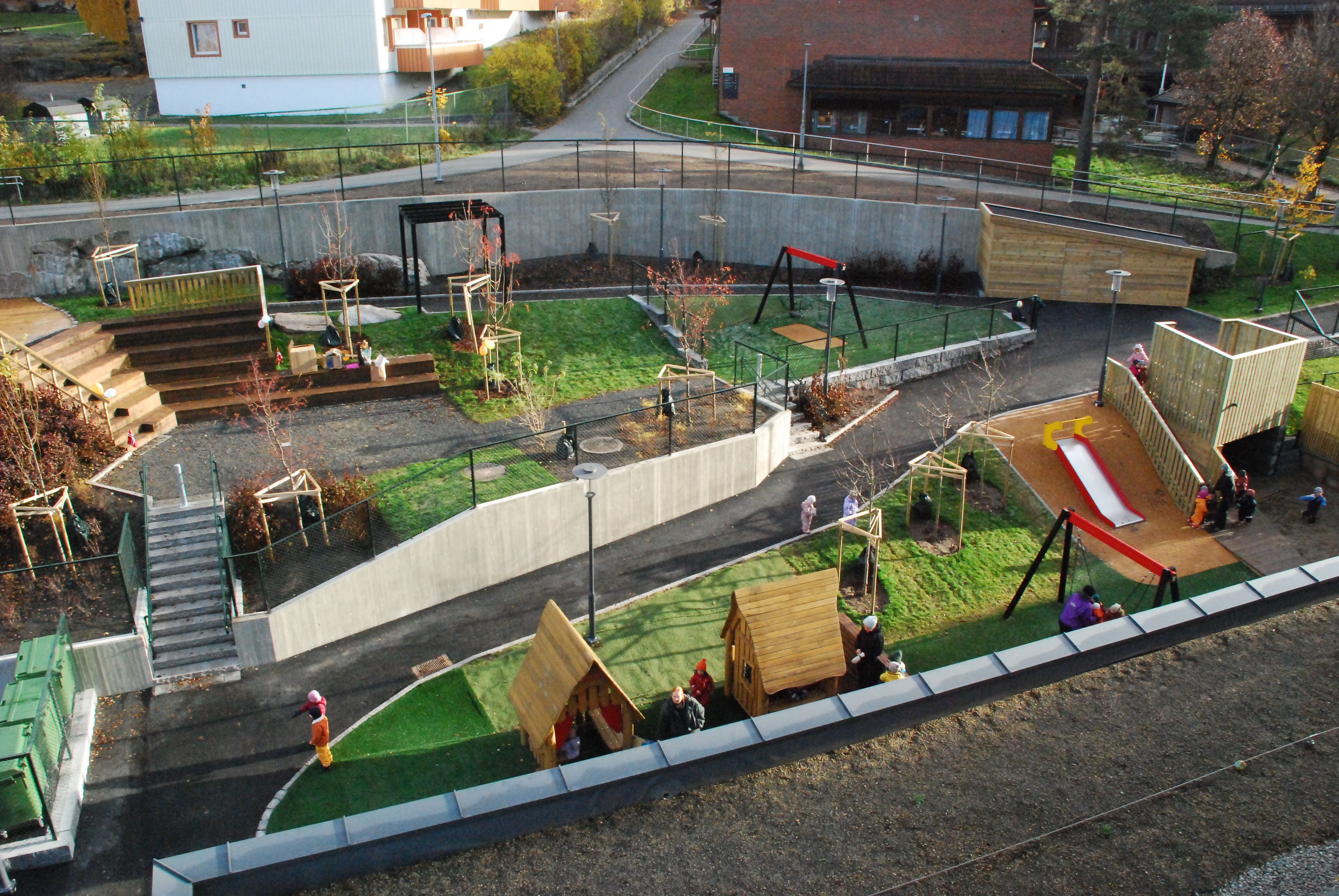 Lekeplassen til Oppsal Torg barnehage i Håkon Tvetersvei 88