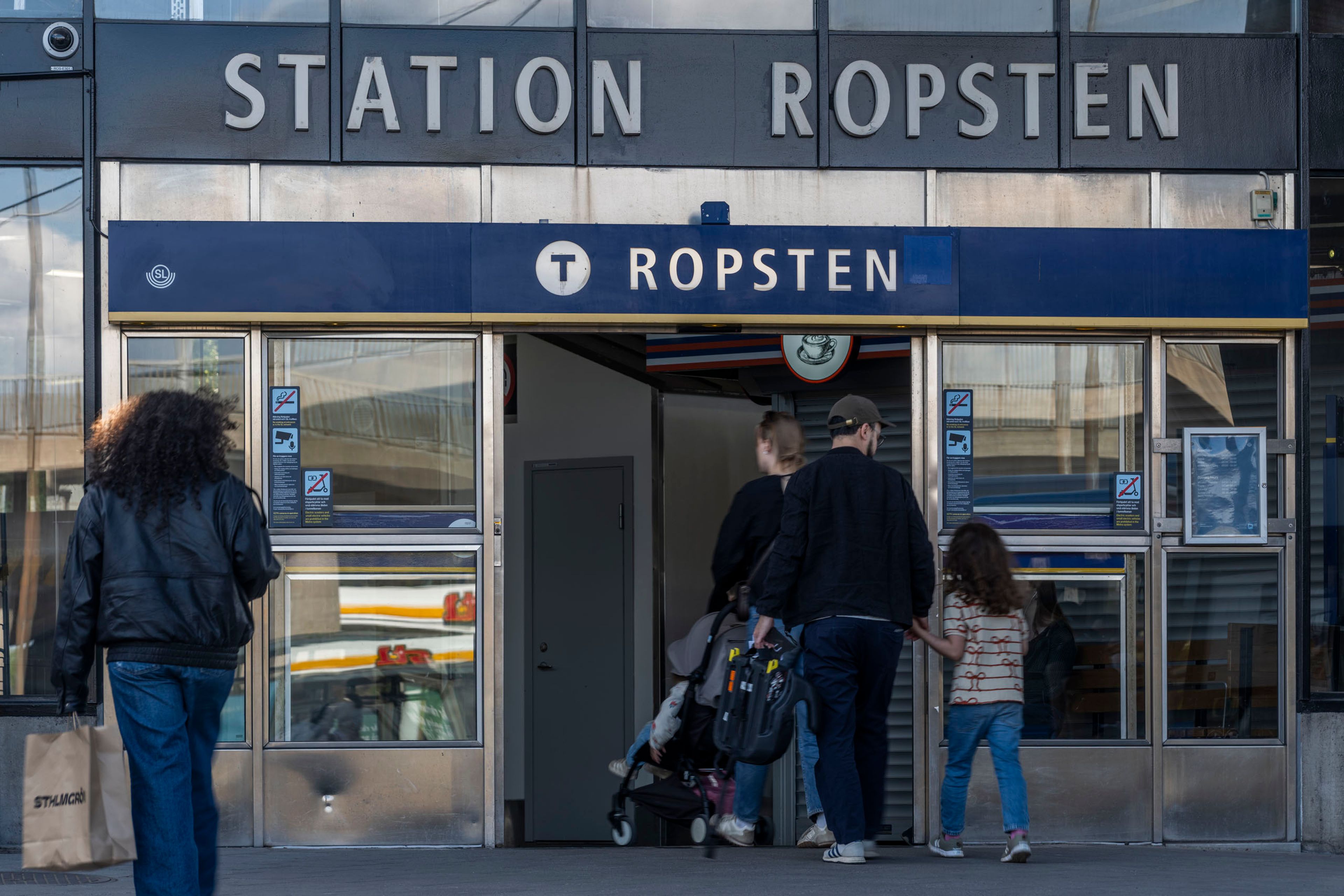 T-bana Ropsten