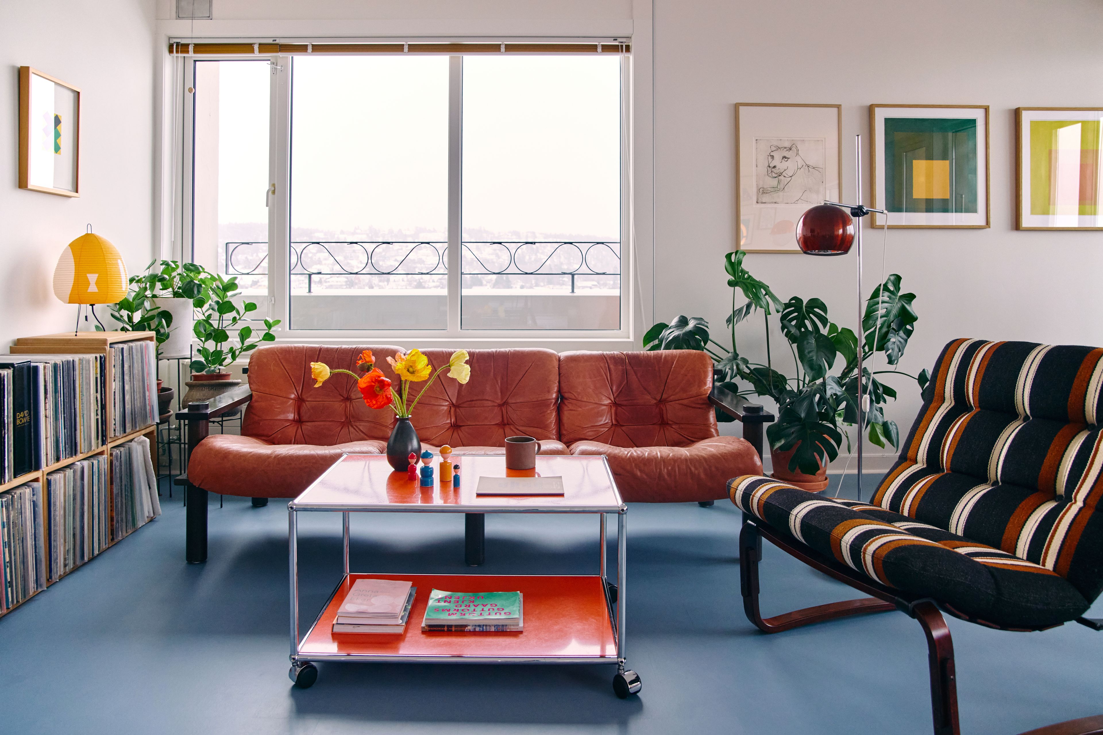 Et oversiktsbilde over stuen.