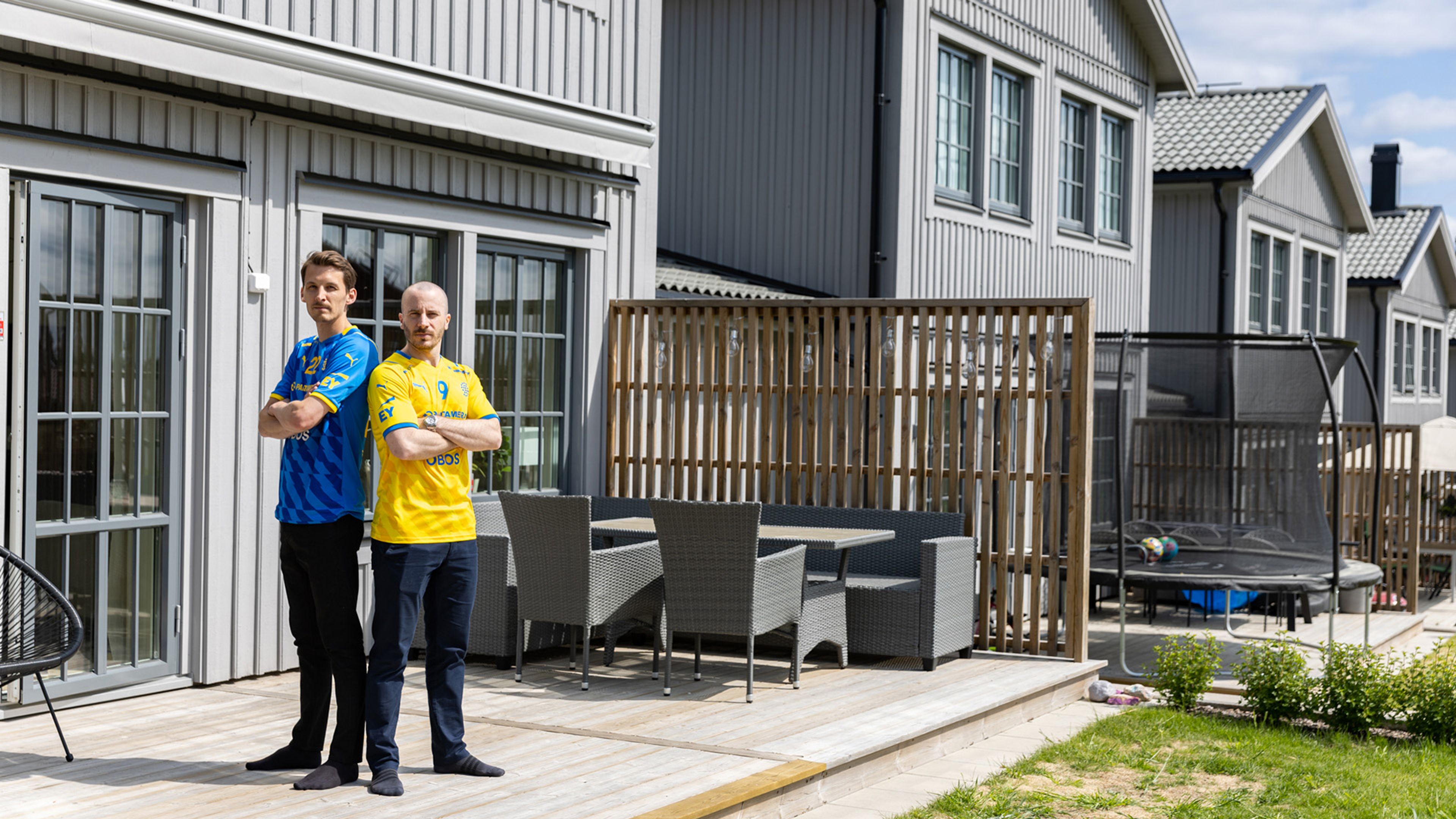 Tillsammans ute på uteplatsen