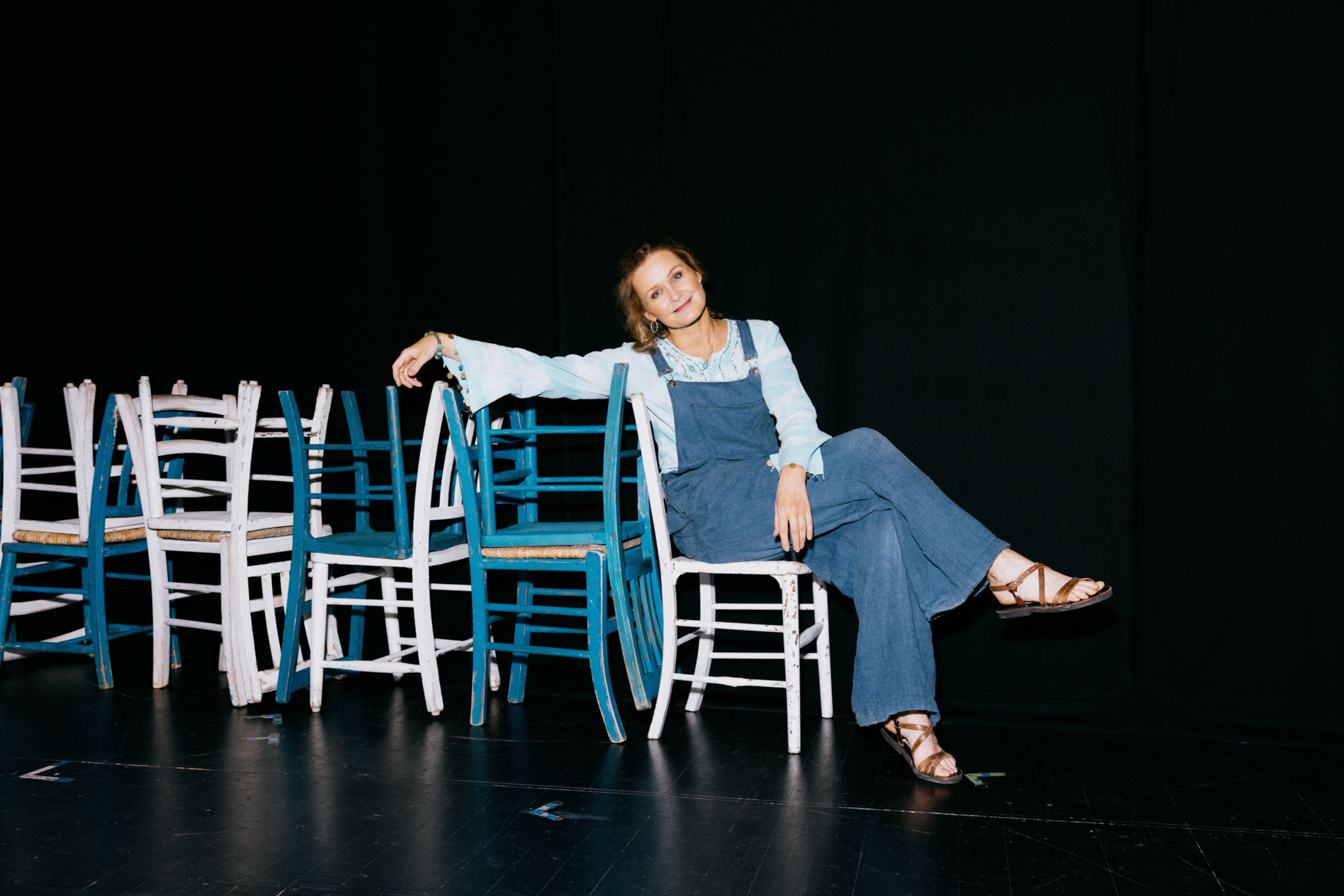 Foto av Karoline Krüger backstage på Folketeateret.