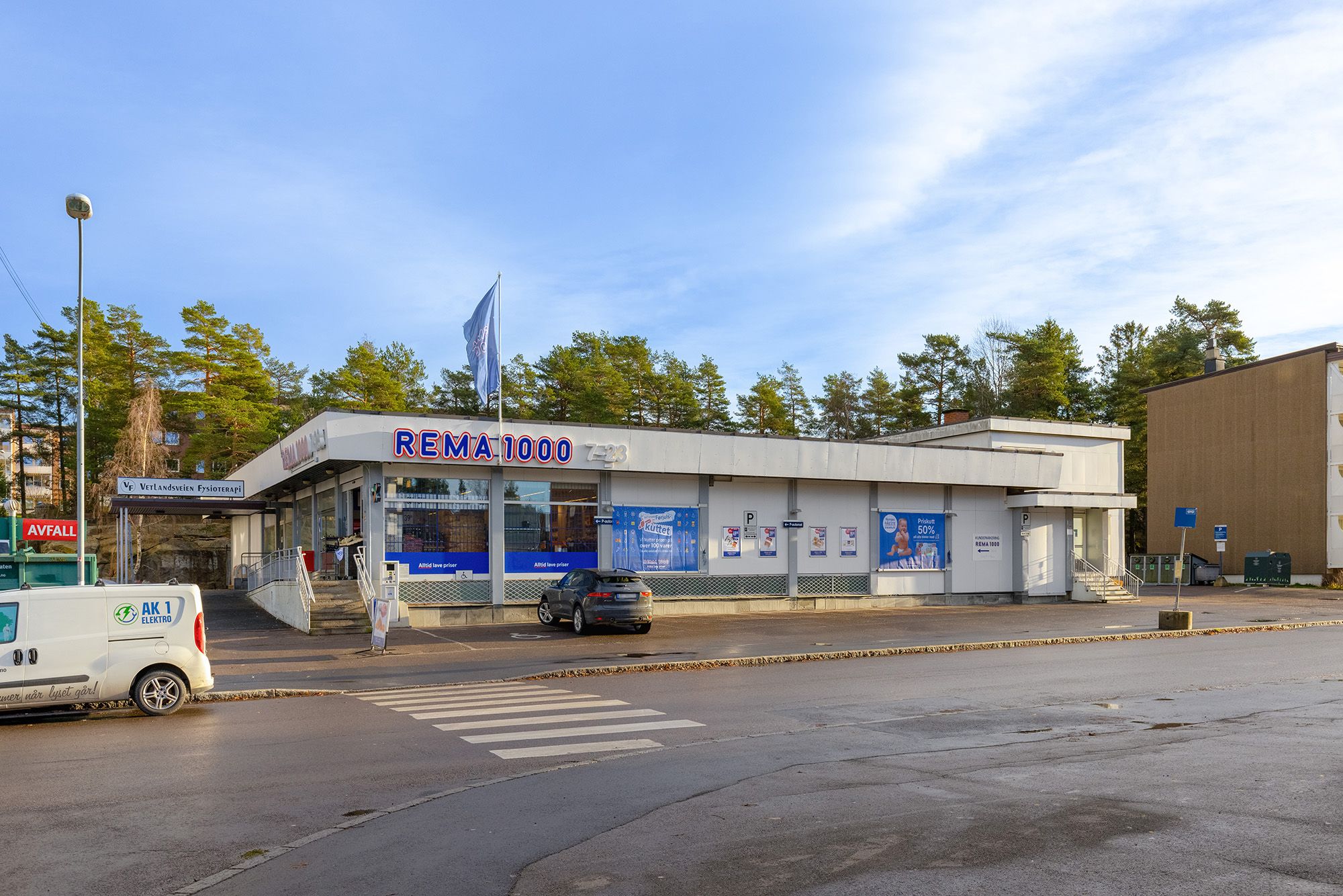 Foto av fasaden til eiendommen i Vetlandsveien 68.