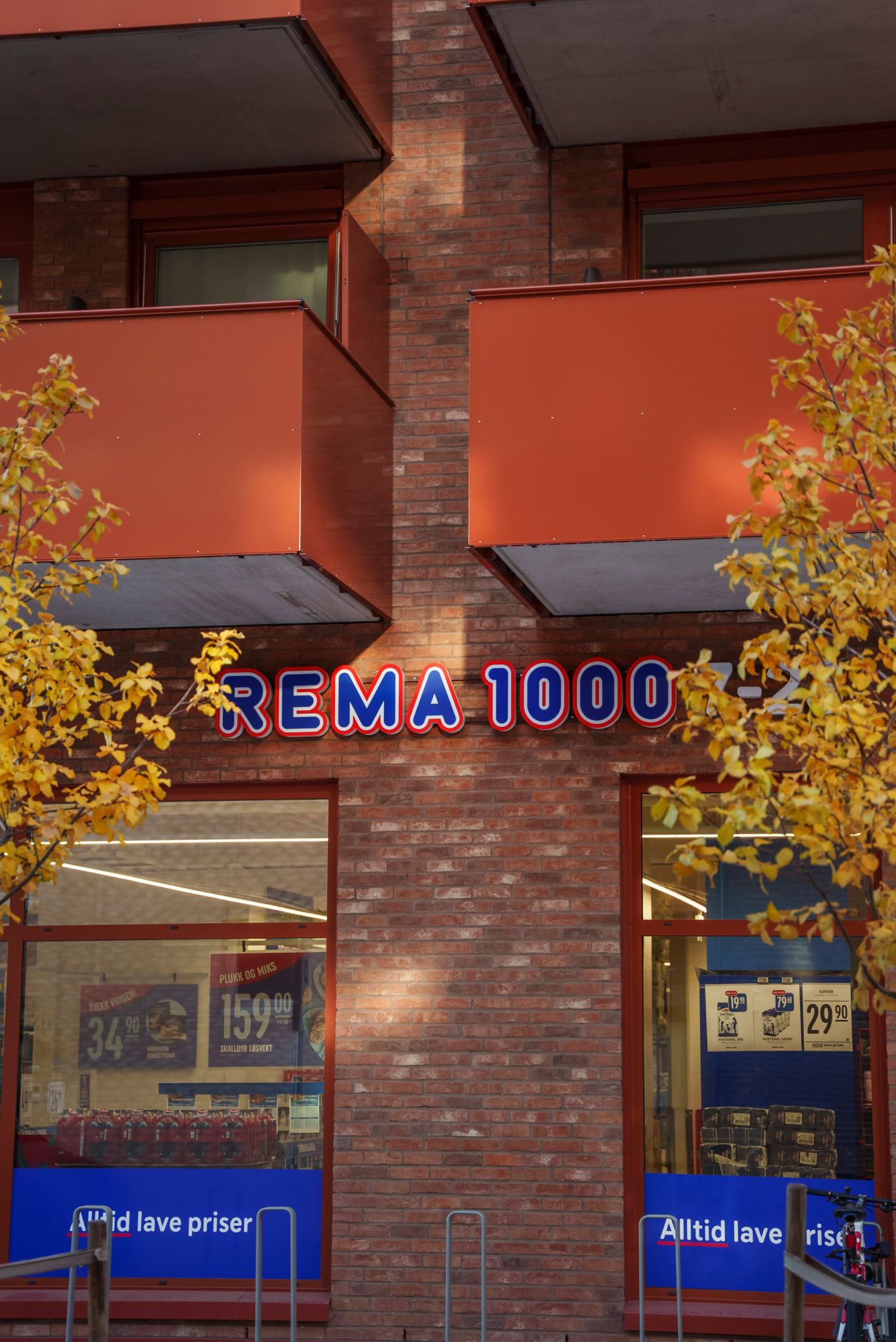 Inngangspartiet til Rema 1000 på Vollebekk