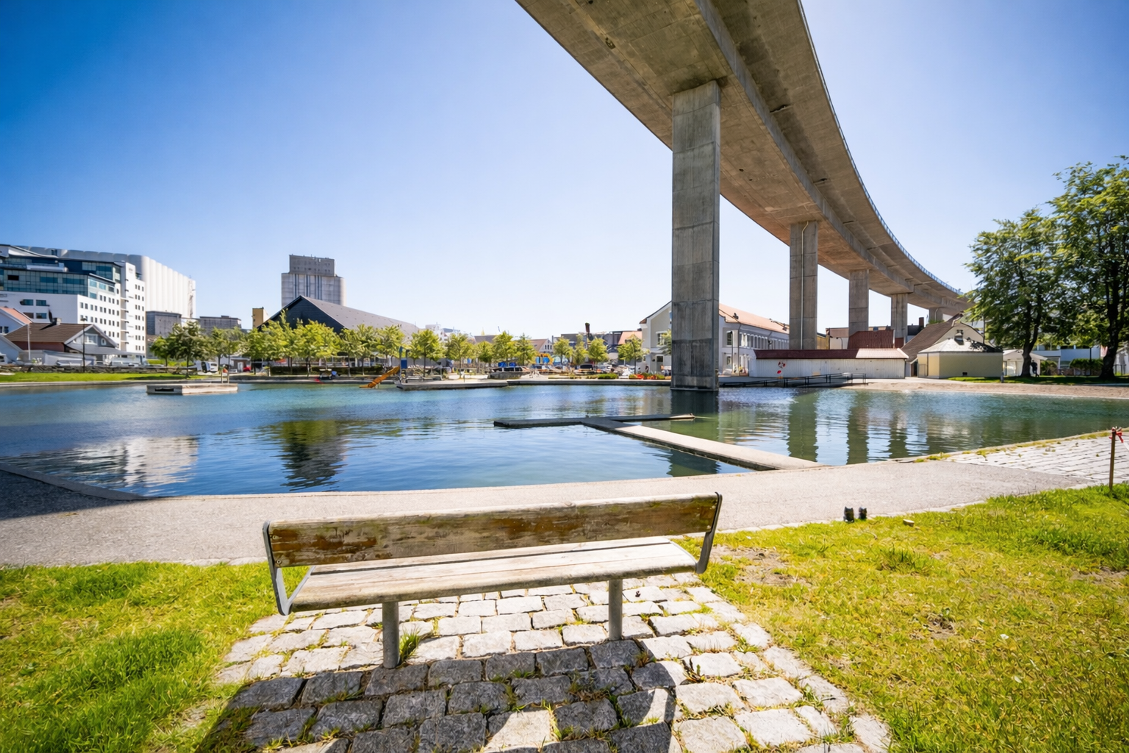 Bilde fra Badedammen Brygge i Stavanger