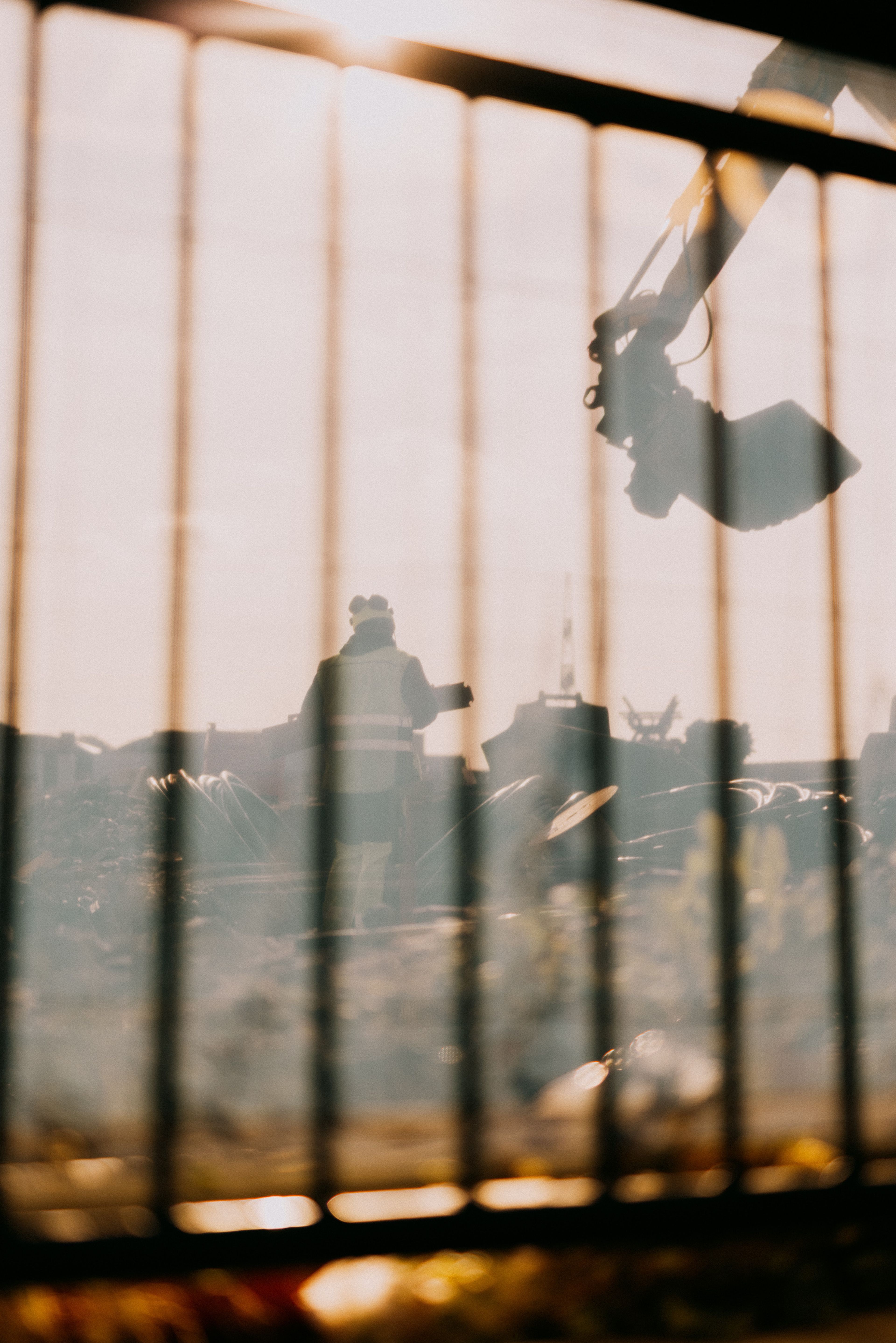 Foto av en gravemaskin på Ulven