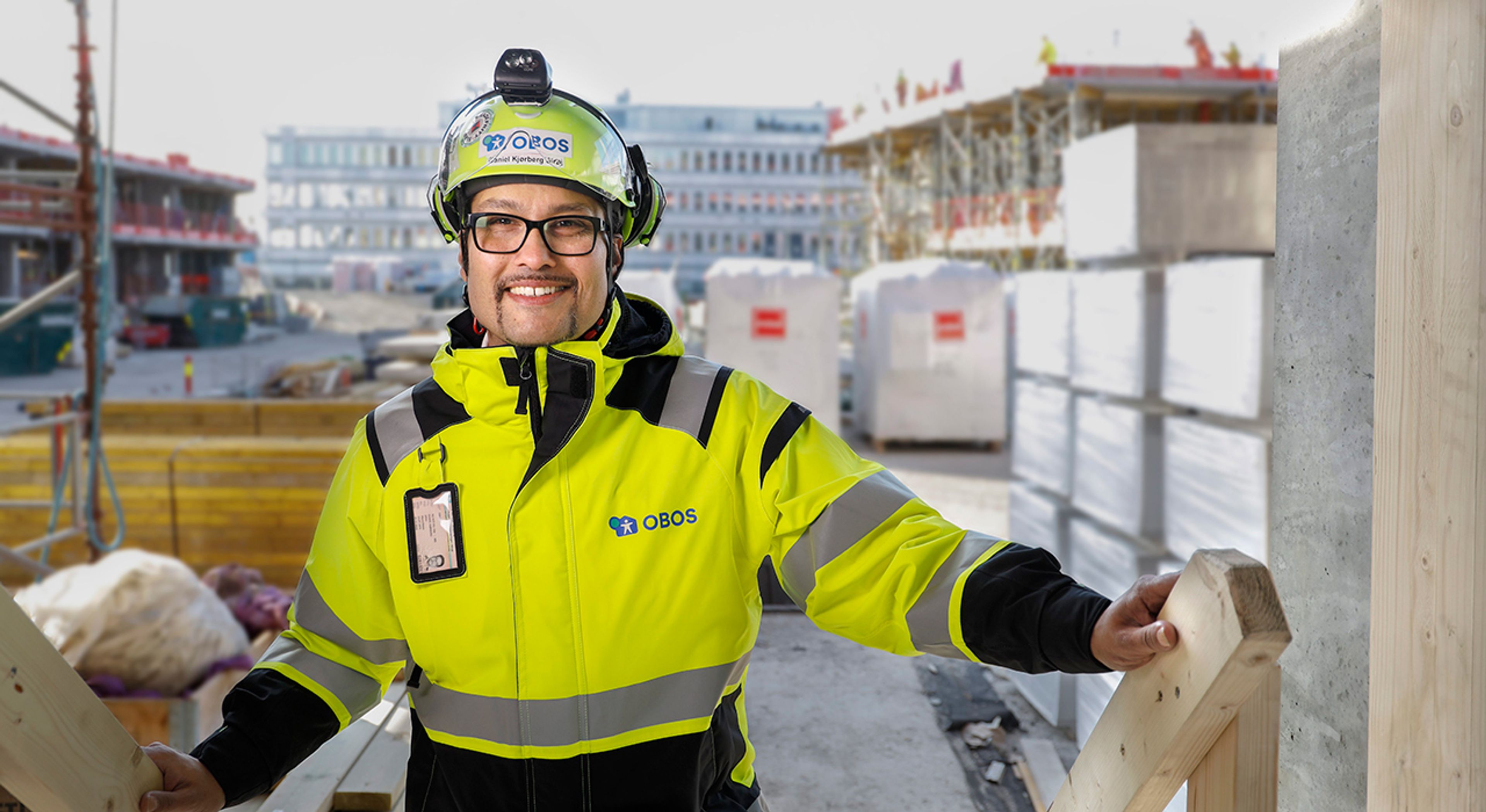 Foto av Daniel Kjørberg Siraj på byggeplass.