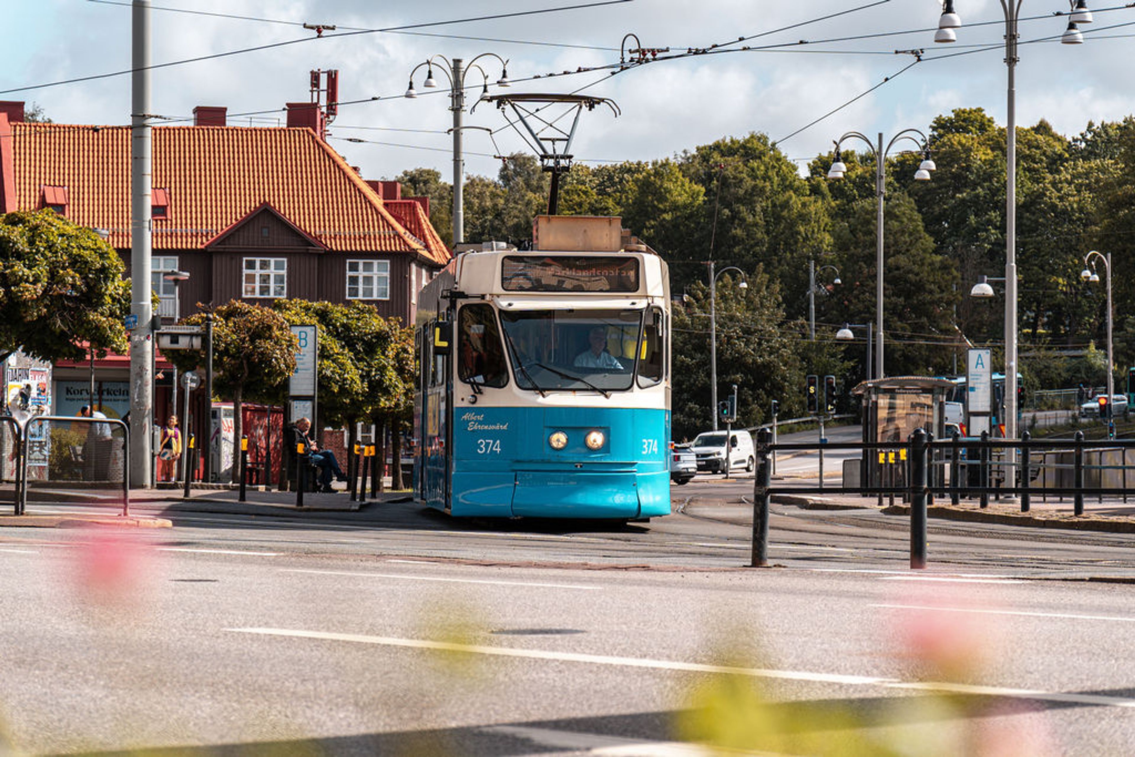 Spårvagn på Redbergsplatsen i Göteborg