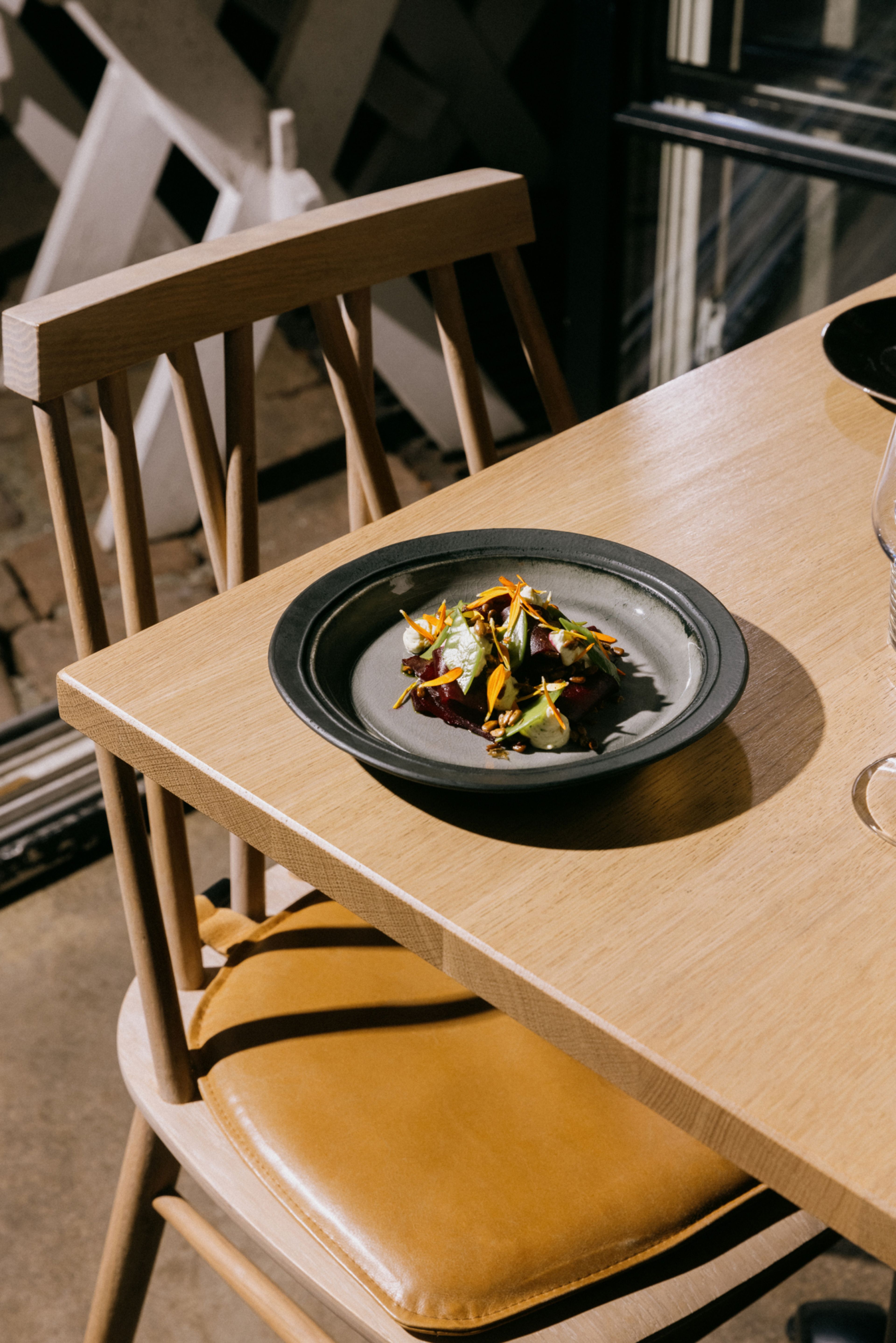 Bildet av en rett hos restauranten Kolonihagen i Oslo.