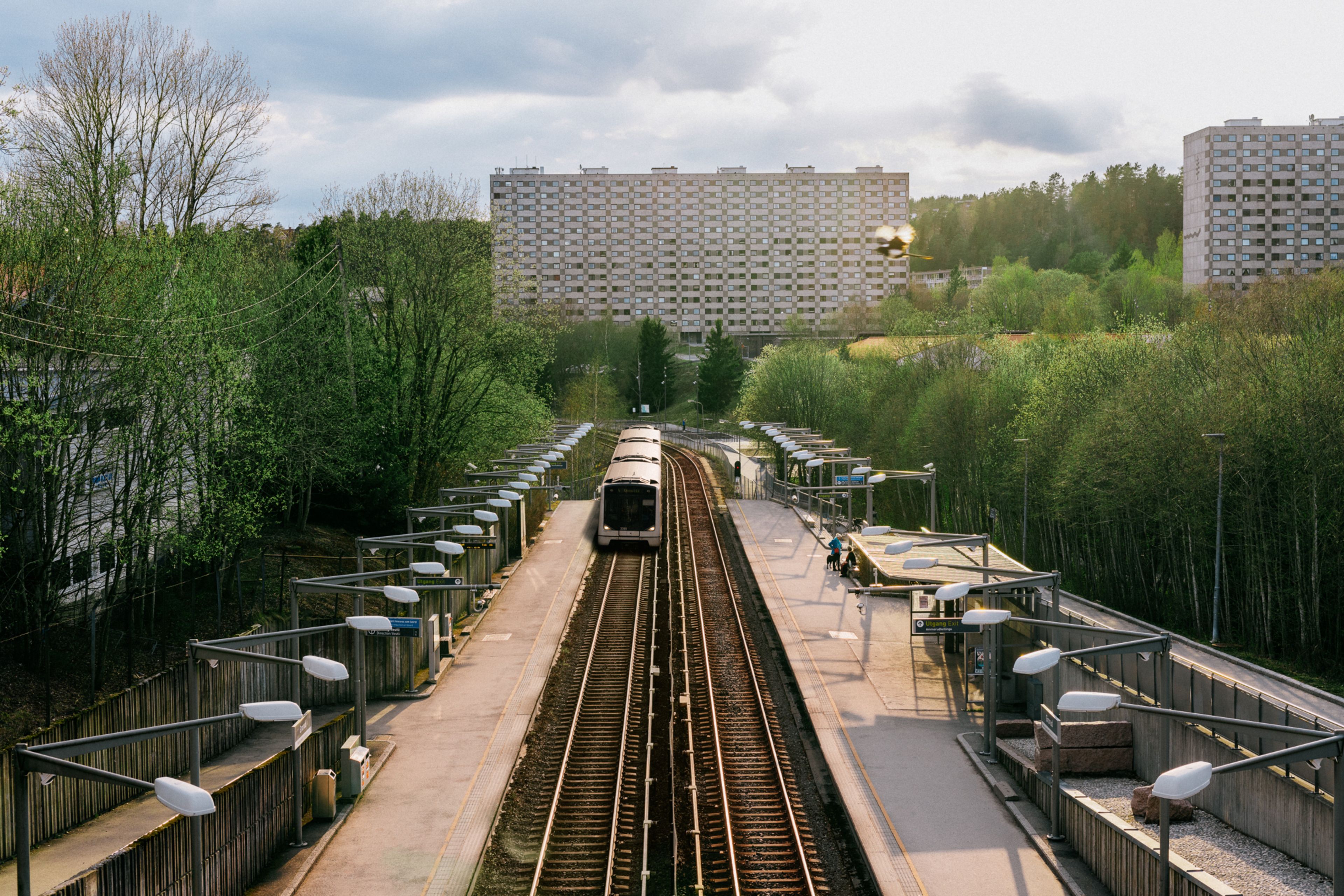 Den karakteristiske blokka på Ammerud speiler utover T-banen.