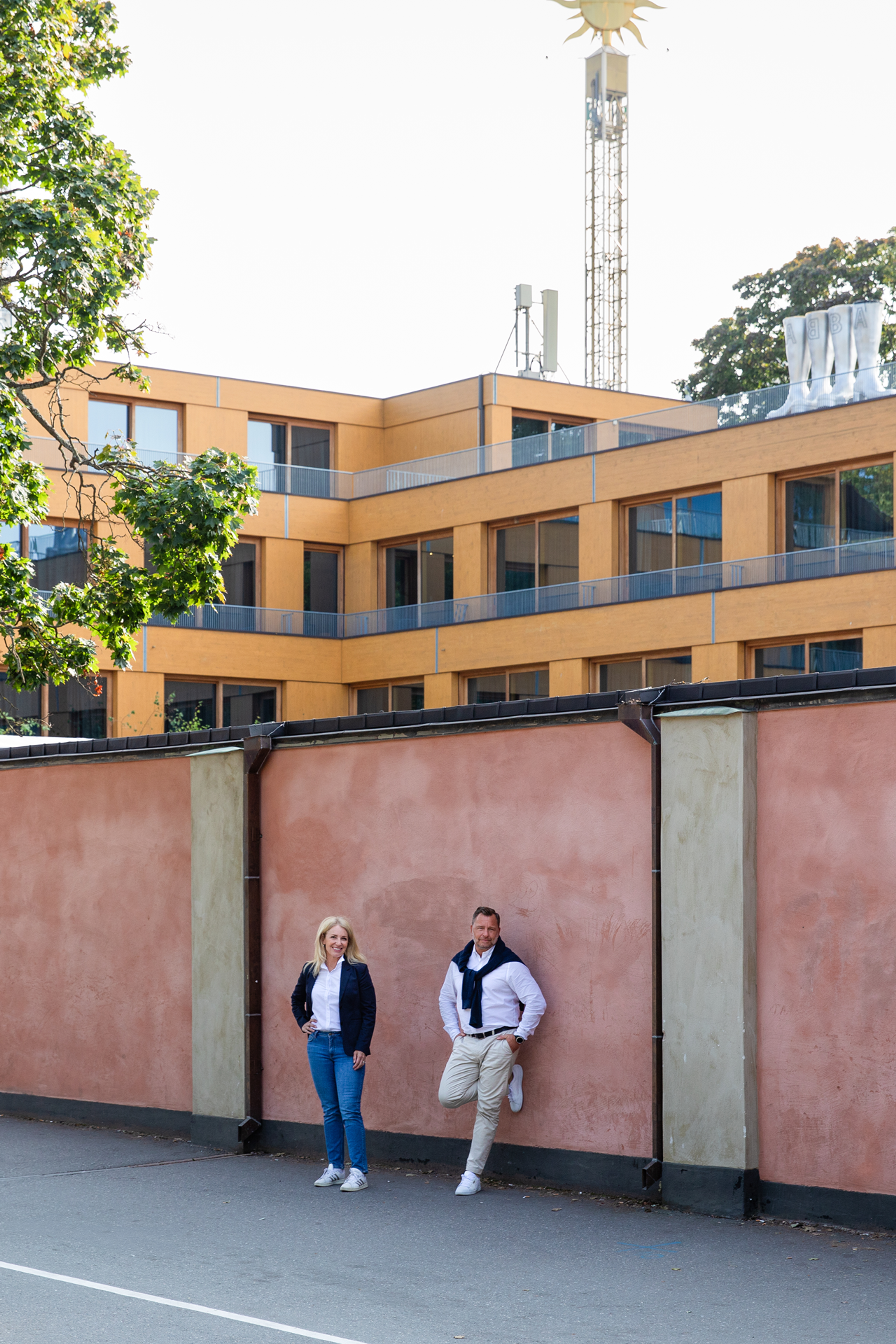 Dettner och Isberg utanför ABBA The Museum