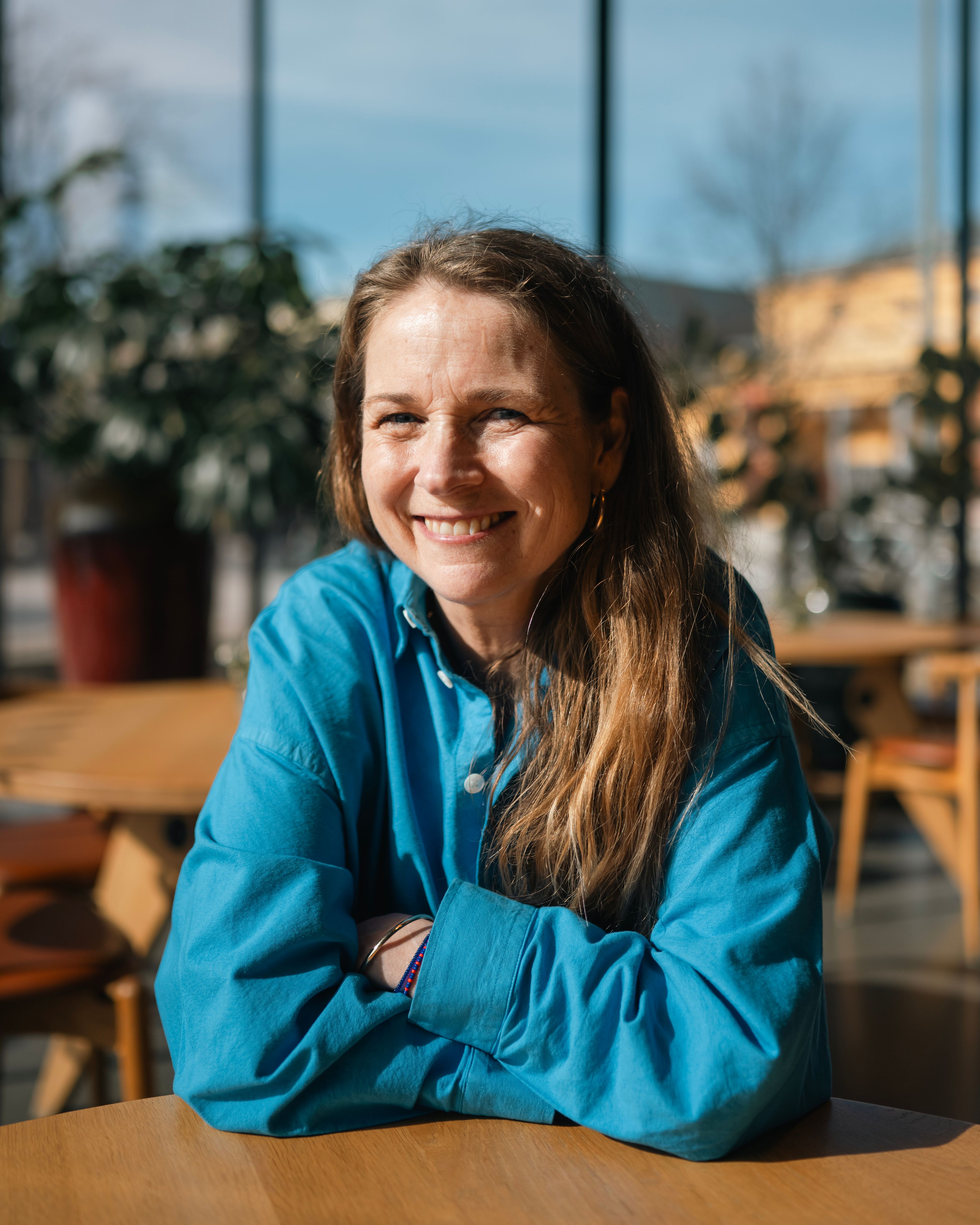 Kathrine Wilson, direktør for kunstsenteret, ønsker at alle skal føle seg velkommen på Nitja.  – Det er veldig givende når du ser at «oi, nå har noen for første gang oppdaget kunsten!»