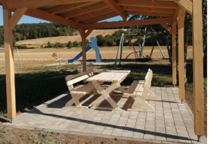 Bild für Projekt Pavillon und Sitzgelegenheiten in Neundorf - Sugenheim