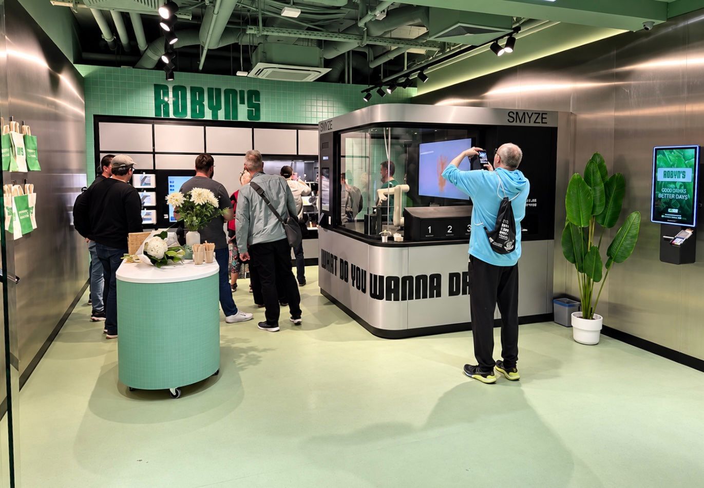 Inside ROBYN'S: How Smyze Brought Robotic Beverage Service to Leipzig Hauptbahnhof