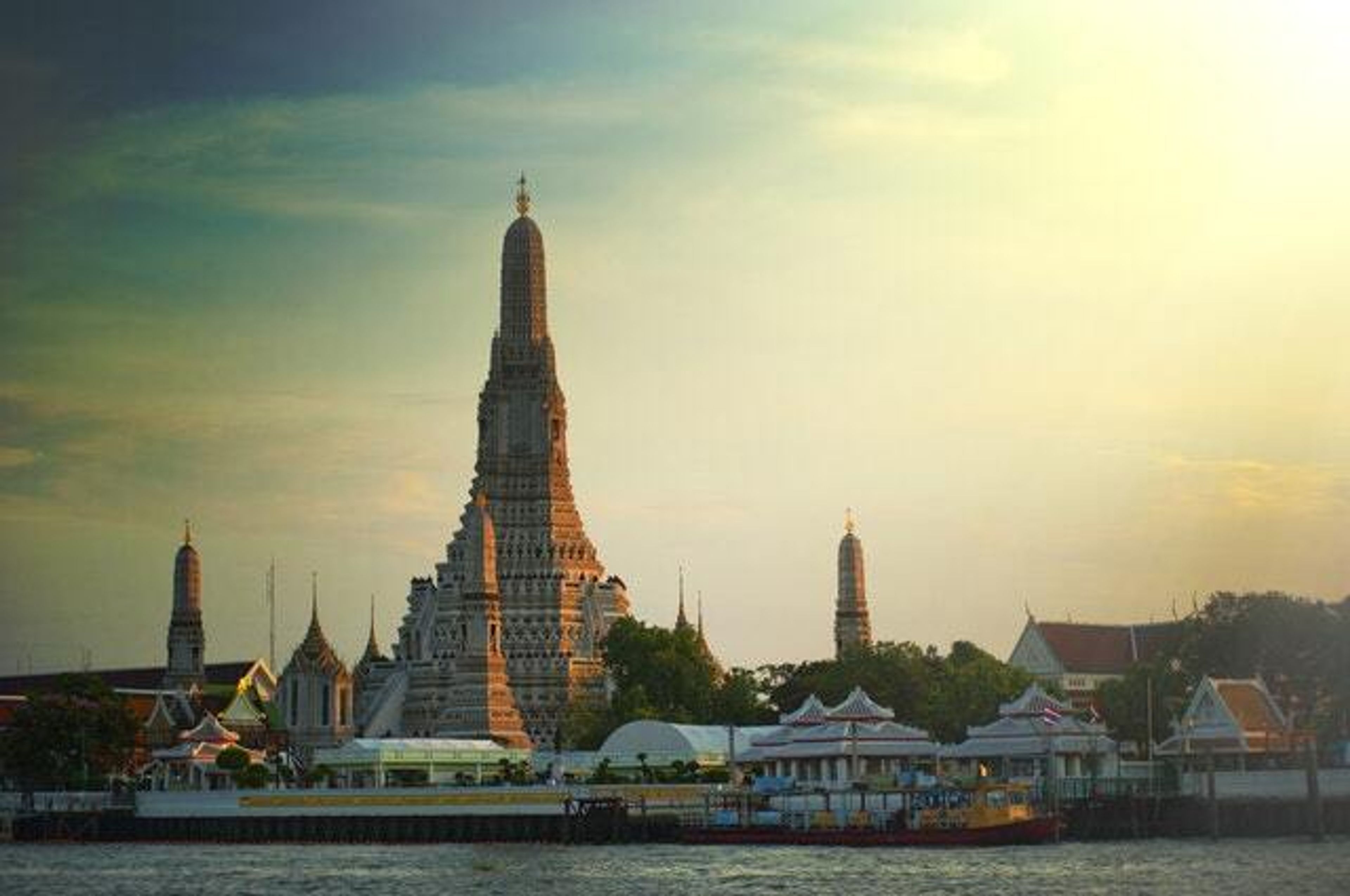 Analyzing Thai Names: Superstition, History, and Foreign Influence