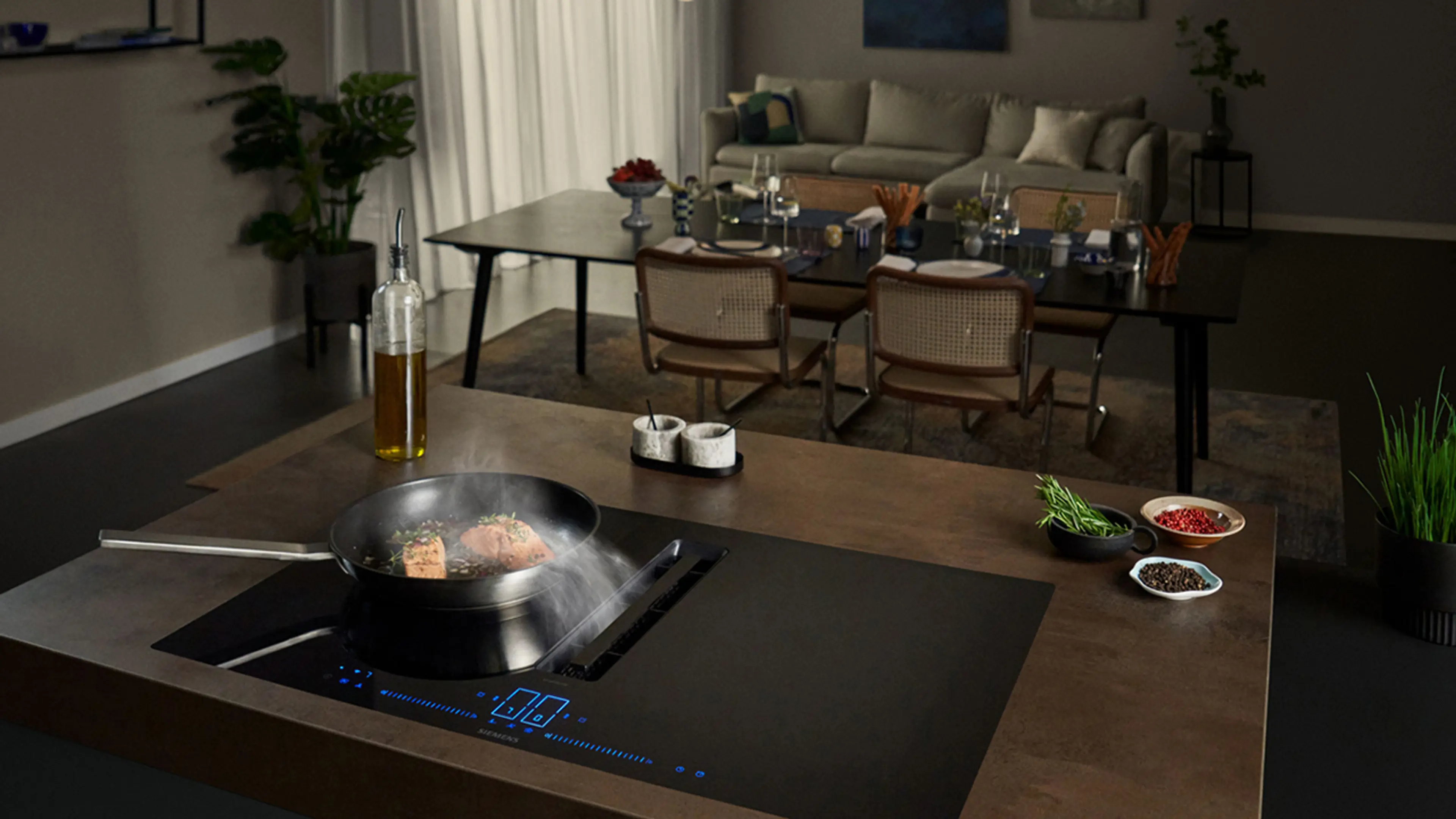 Siemens studioLine benkeventilator på kjøkkenøy.