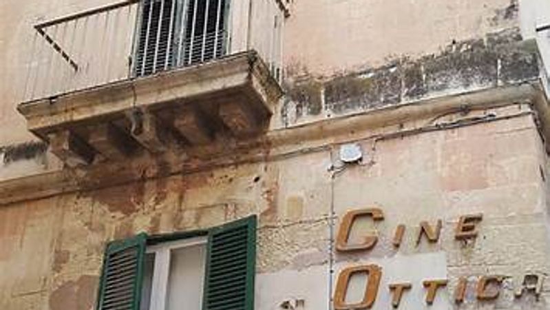 Red Flags: 7 Warning Signs in Puglia Property Listings