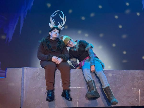 Frozen Jr. gallery image 4