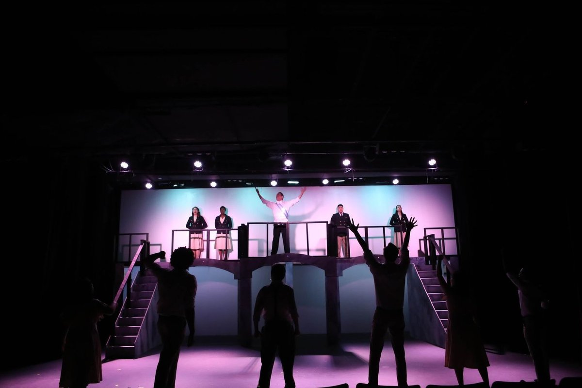 Evita gallery image 6