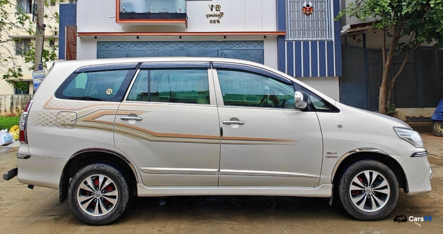 2014 TOYOTA Innova 2.5G